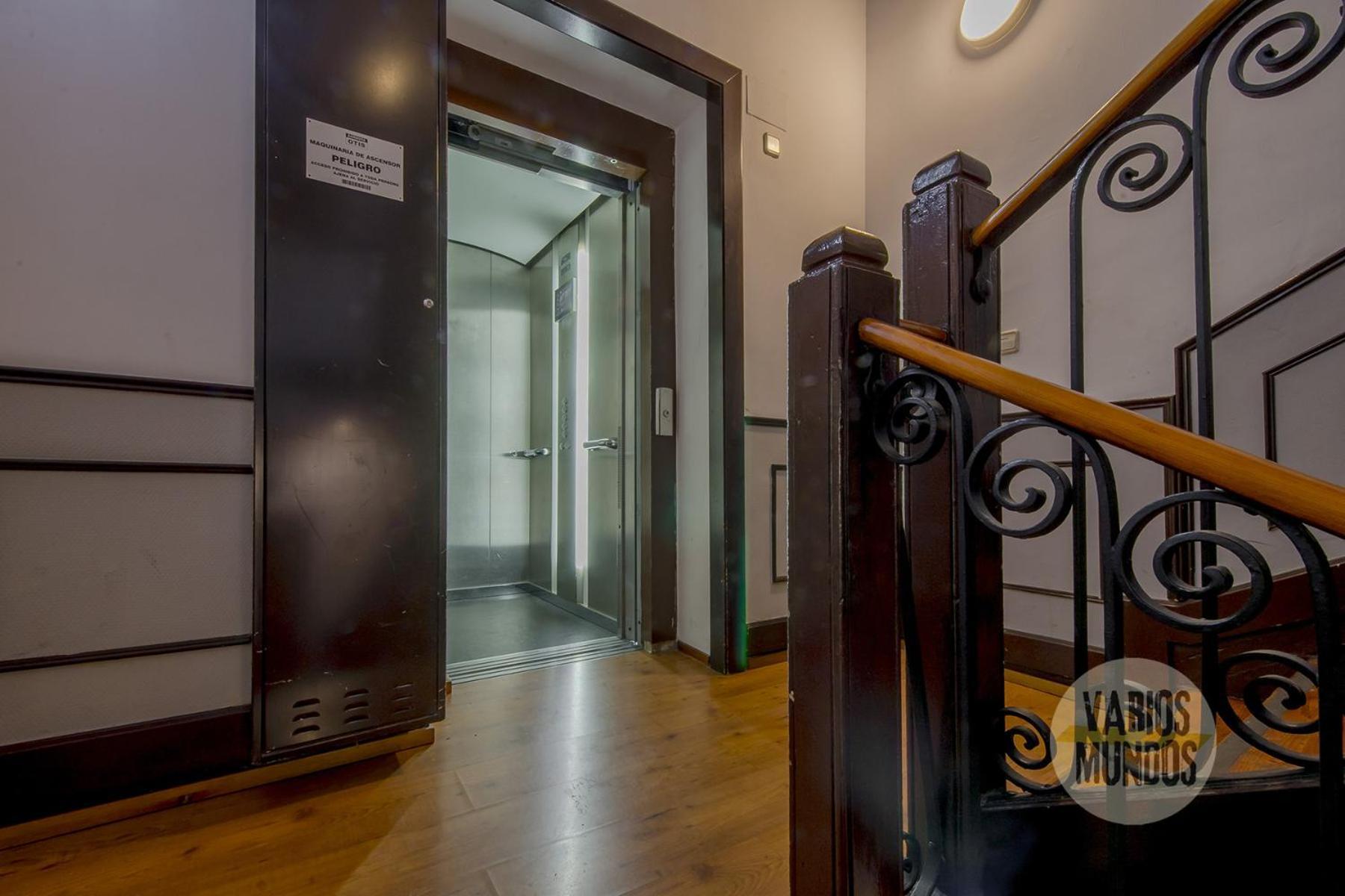 Apartamento Oasis 3 En Sol, Descubre Concepcion Jeronima Madrid
