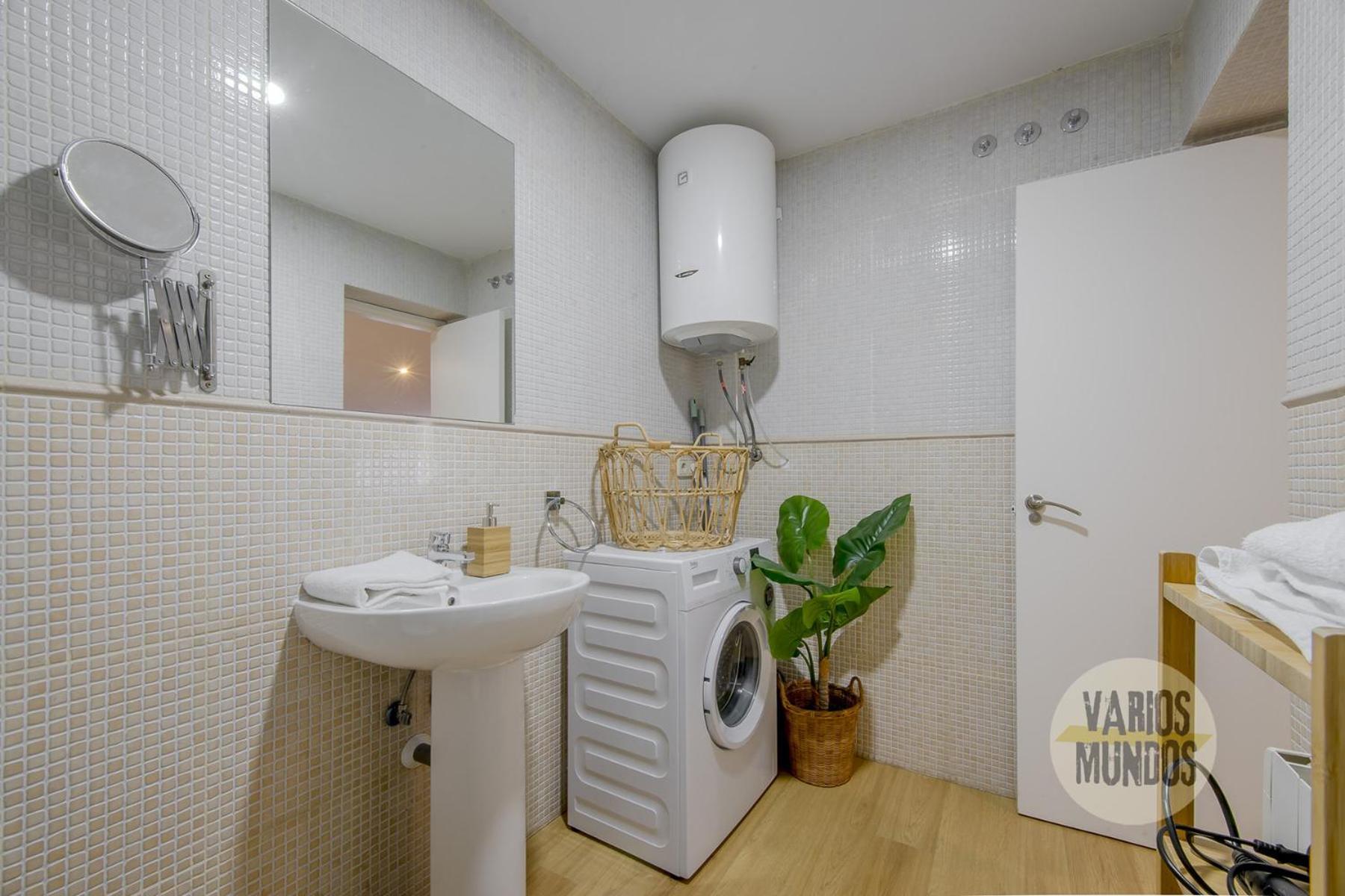Apartamento Oasis 3 En Sol, Descubre Concepcion Jeronima