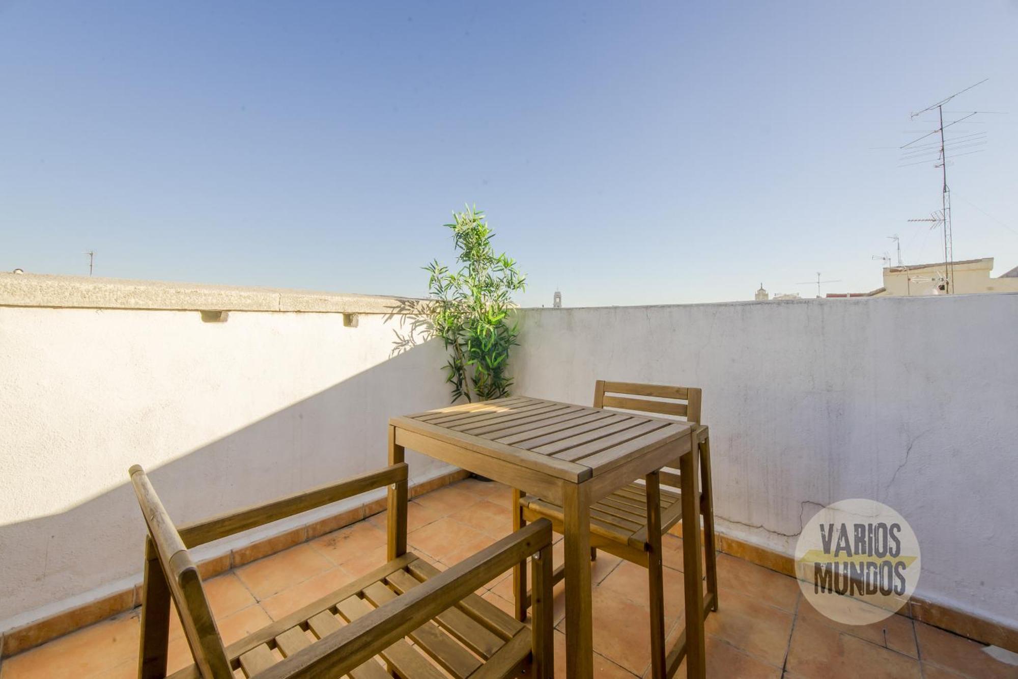 Fabuloso Atico Doble Altura 3pax En Chueca