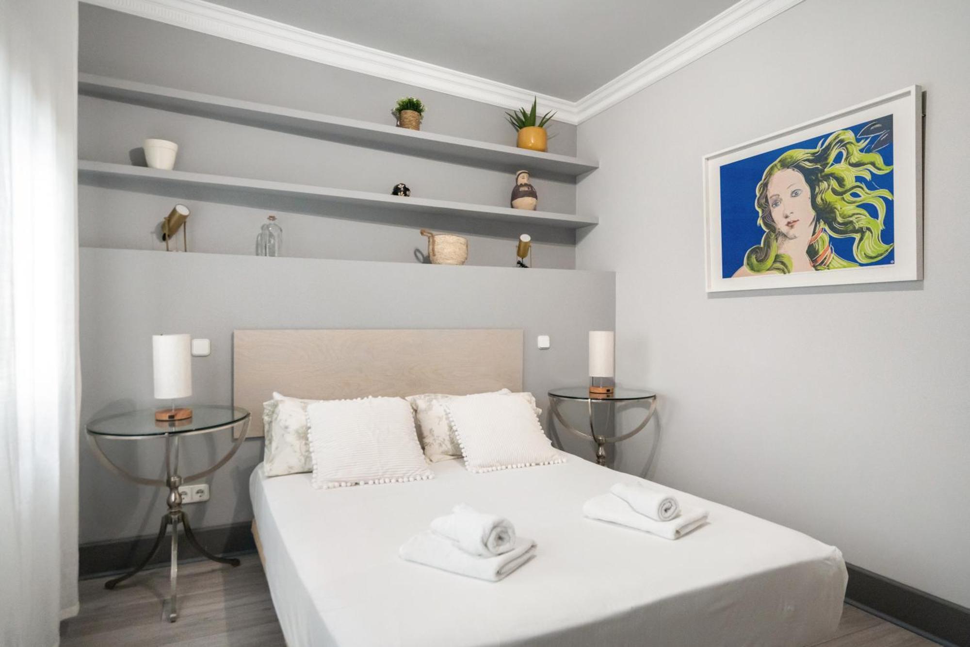 Art & Chic In Trendy Chueca * Madrid
