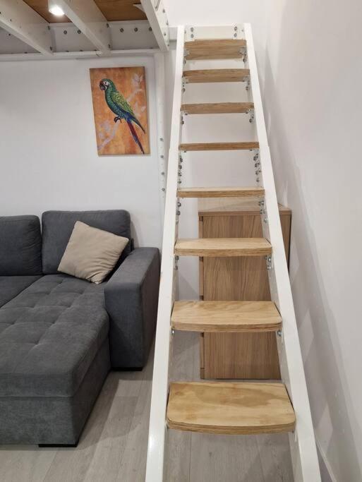 Apartment Seco Calle, Precisos Loft Super Equipado Cerca De Metro Pacifico Madrid