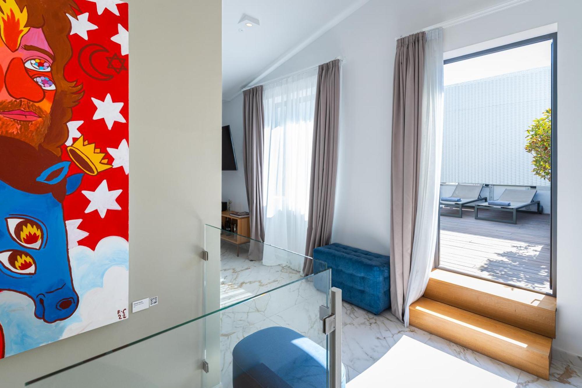 Umusic Hotel 5*