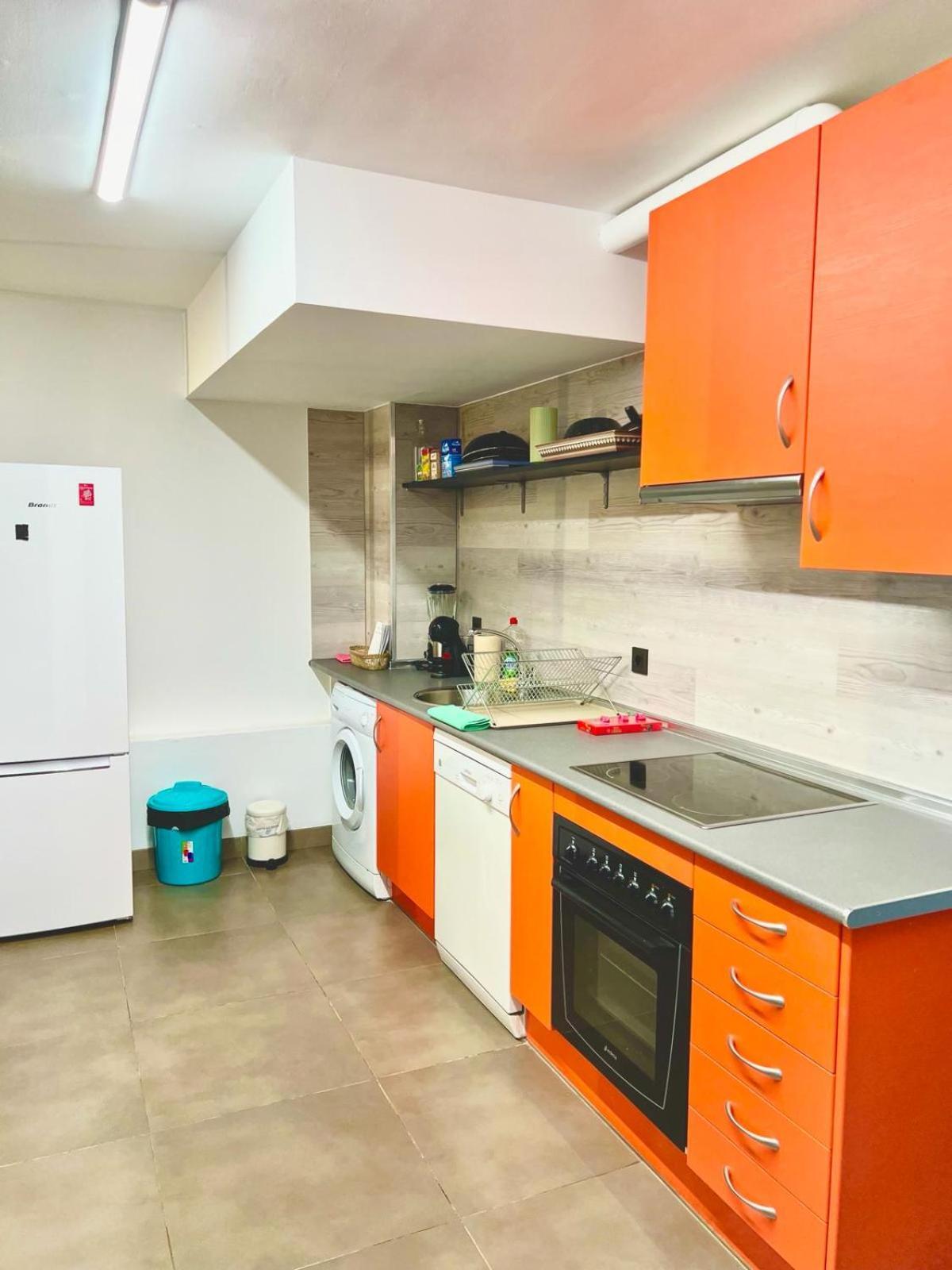 Modular Alfonso Gomez Apartment