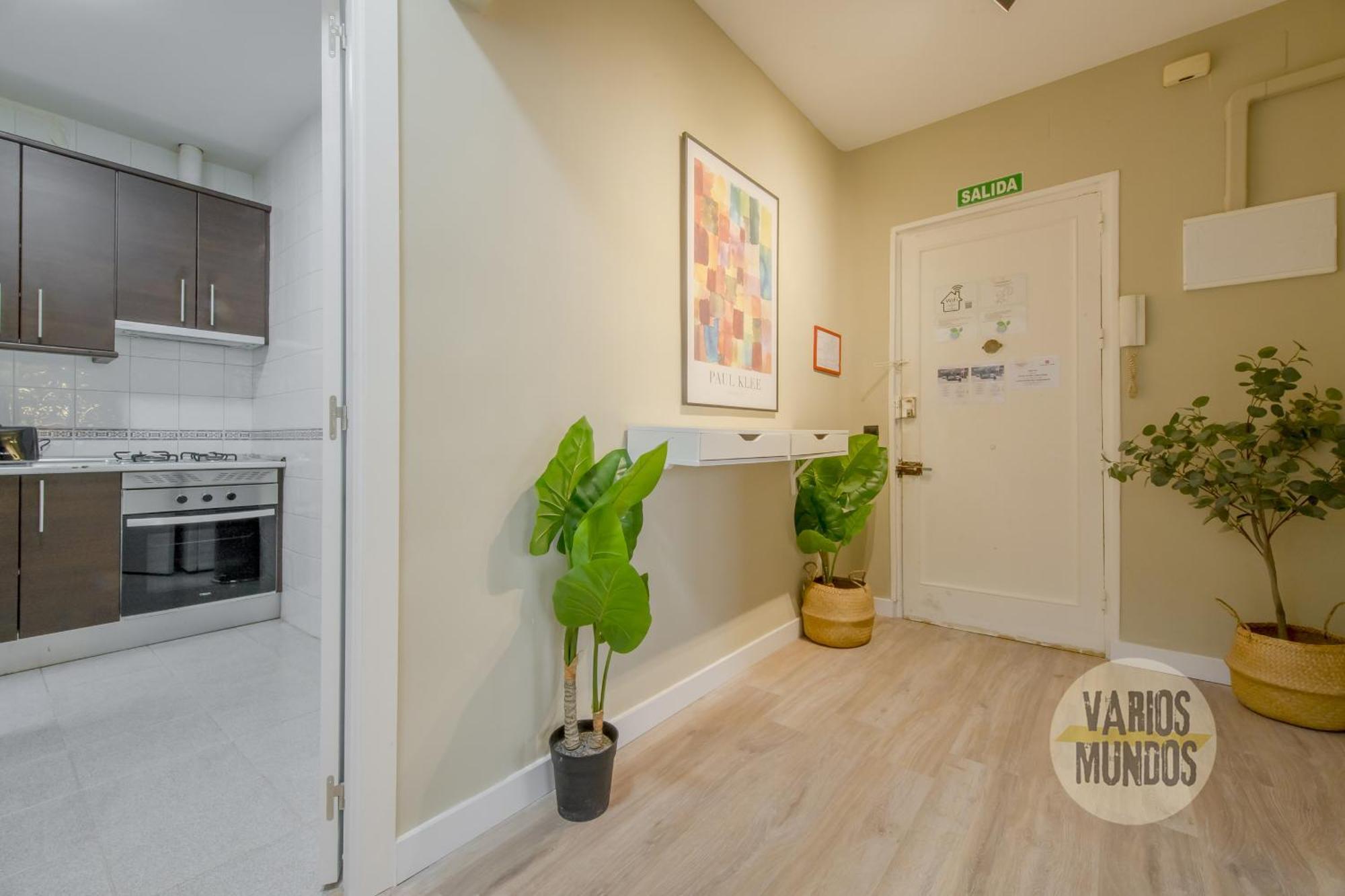 Apartment Practico 7pax En Calle Santa Ana Centro De
