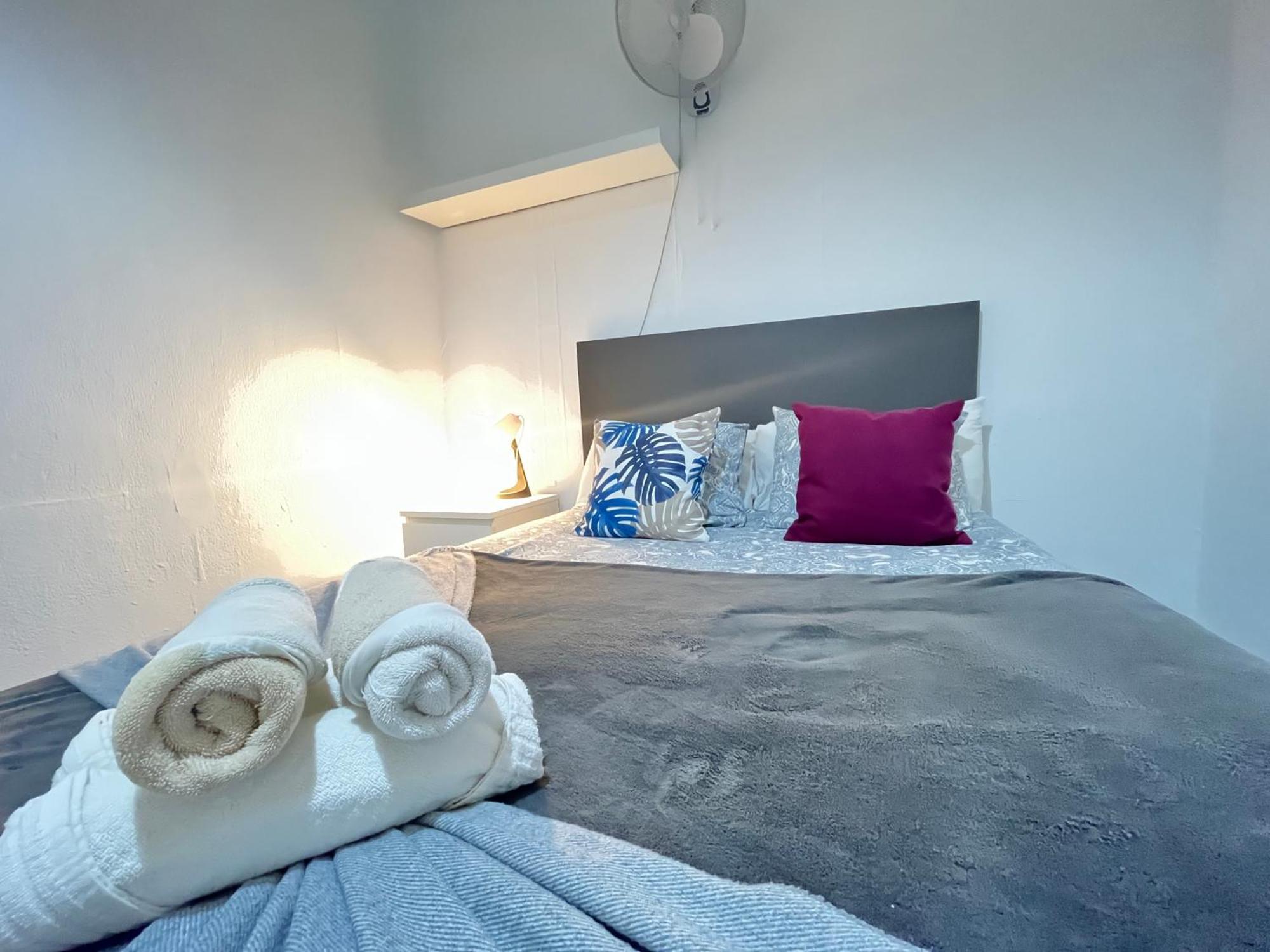 Apartamento Ile Aina Exterior Nuevo Pena Madrid