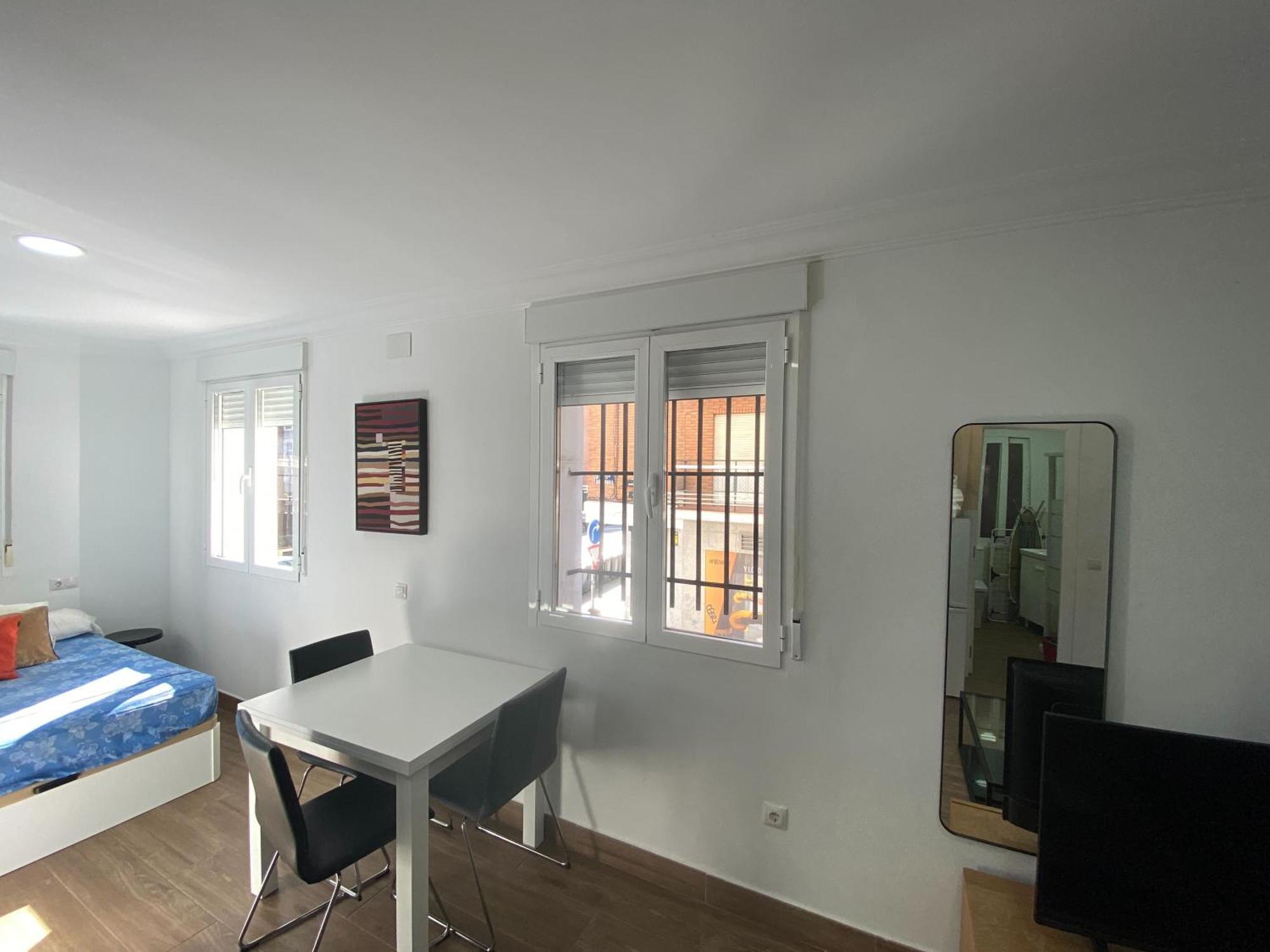 Un Oasis De Confort En Saavedra Fajardo Apartment Madrid