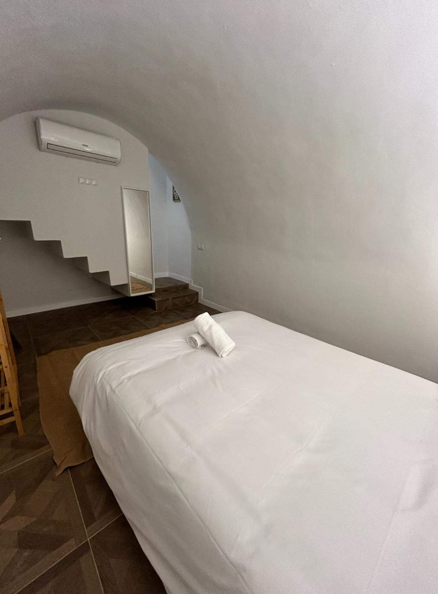 Sunny 9pax 4 En Minas-malasana E3 Apartamento Madrid
