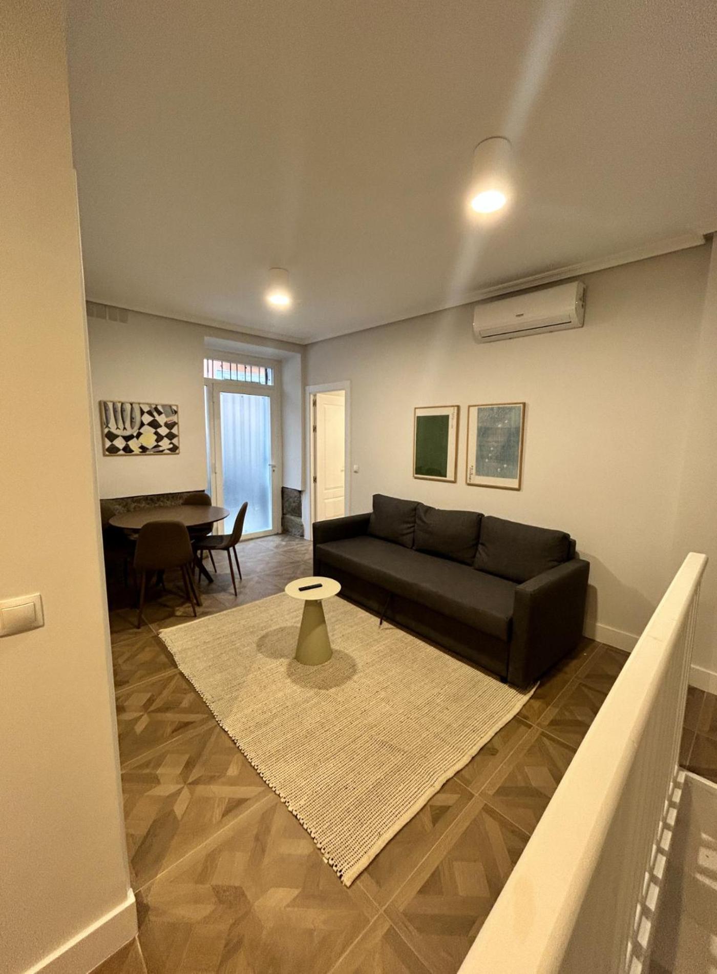 Sunny 9pax 4 En Minas-malasana E3 Apartamento