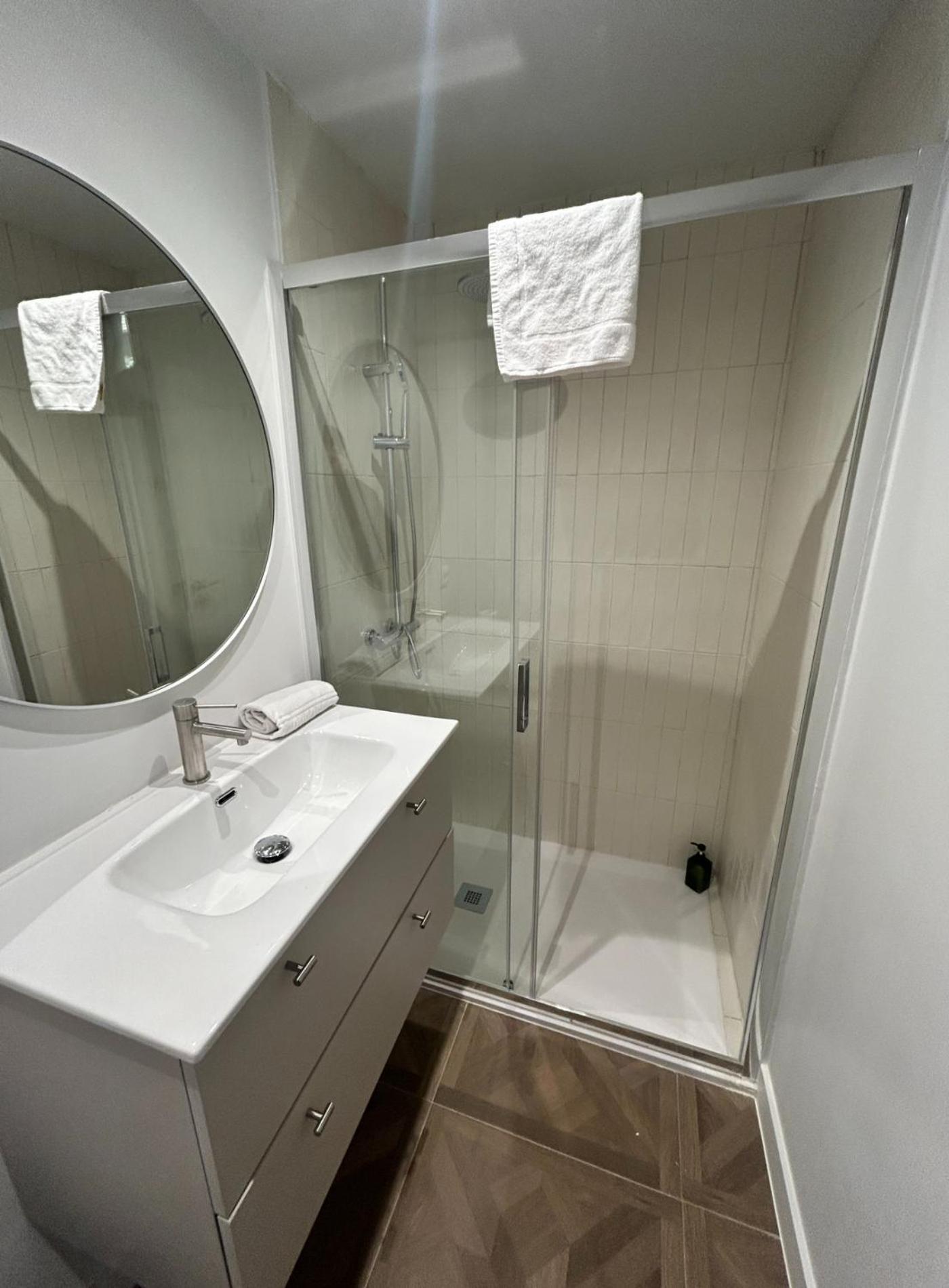 Sunny 9pax 4 En Minas-malasana E3 Apartamento