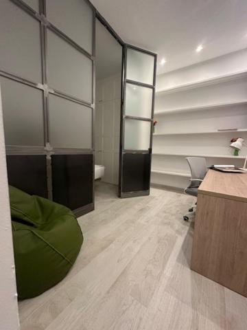 Casa De Huespedes Almirante Apartamento *