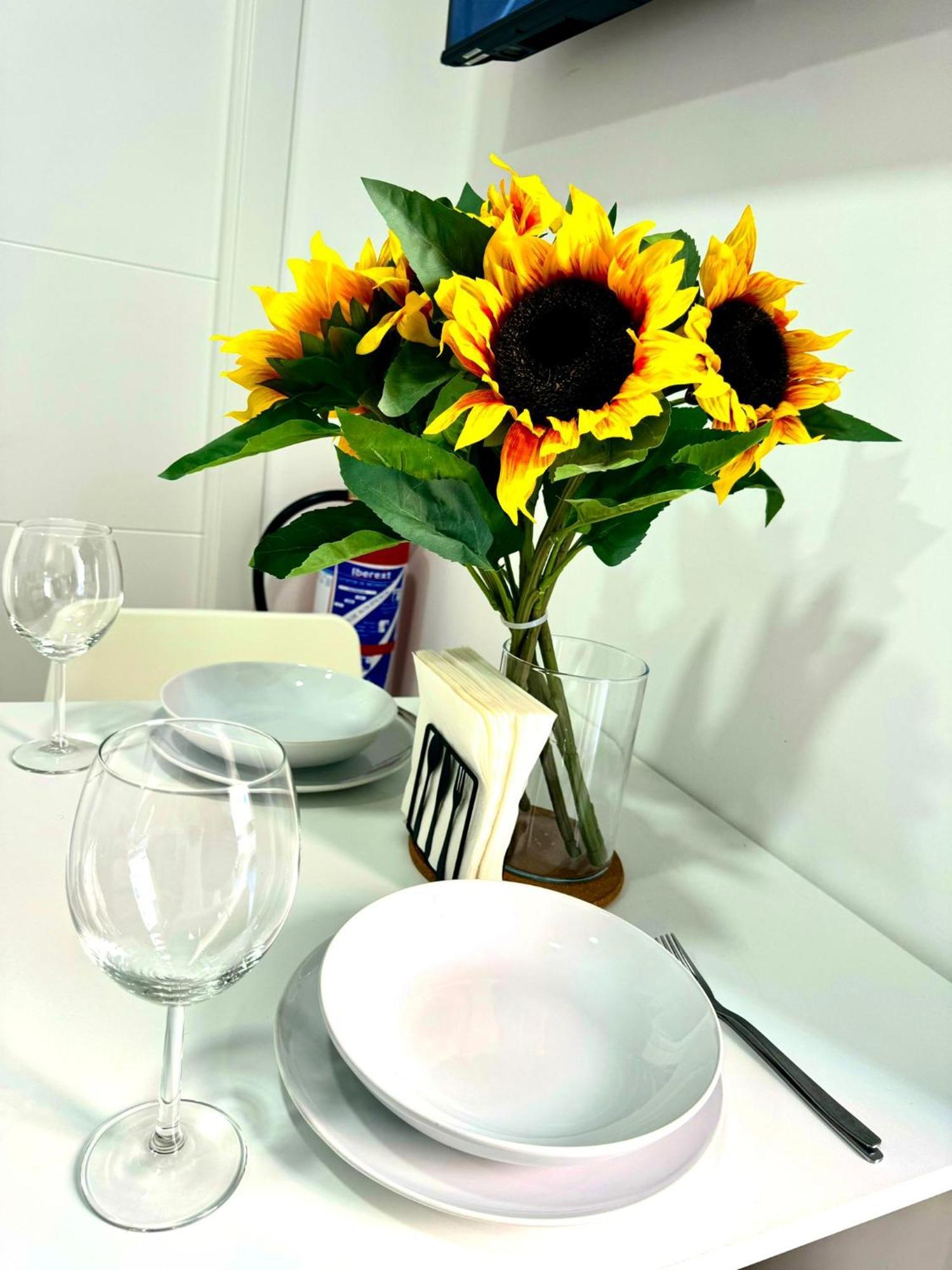 Connection - Universidad By Oshun Apartment Madrid