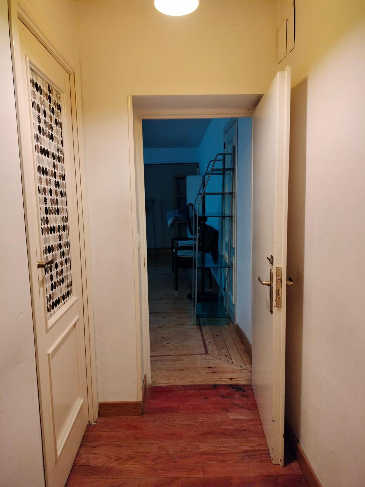 Homestay Gran Con Balcon En Tirso De Molina *