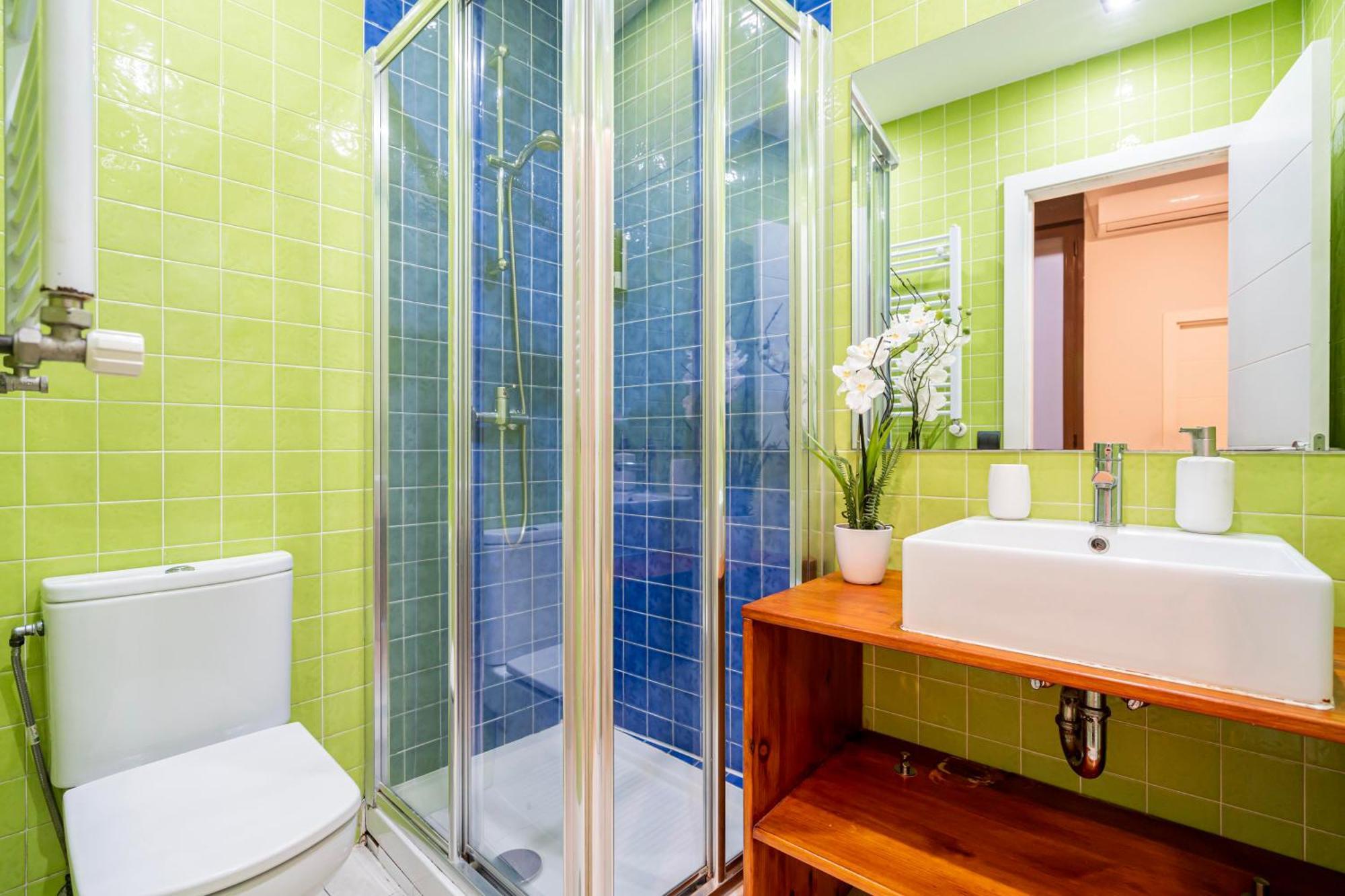Atocha3 Superb Location - 4bedrooms 2 Baths Apartment Madrid