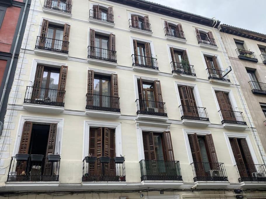 Apartment Atocha3 Superb Location - 4bedrooms 2 Baths Madrid