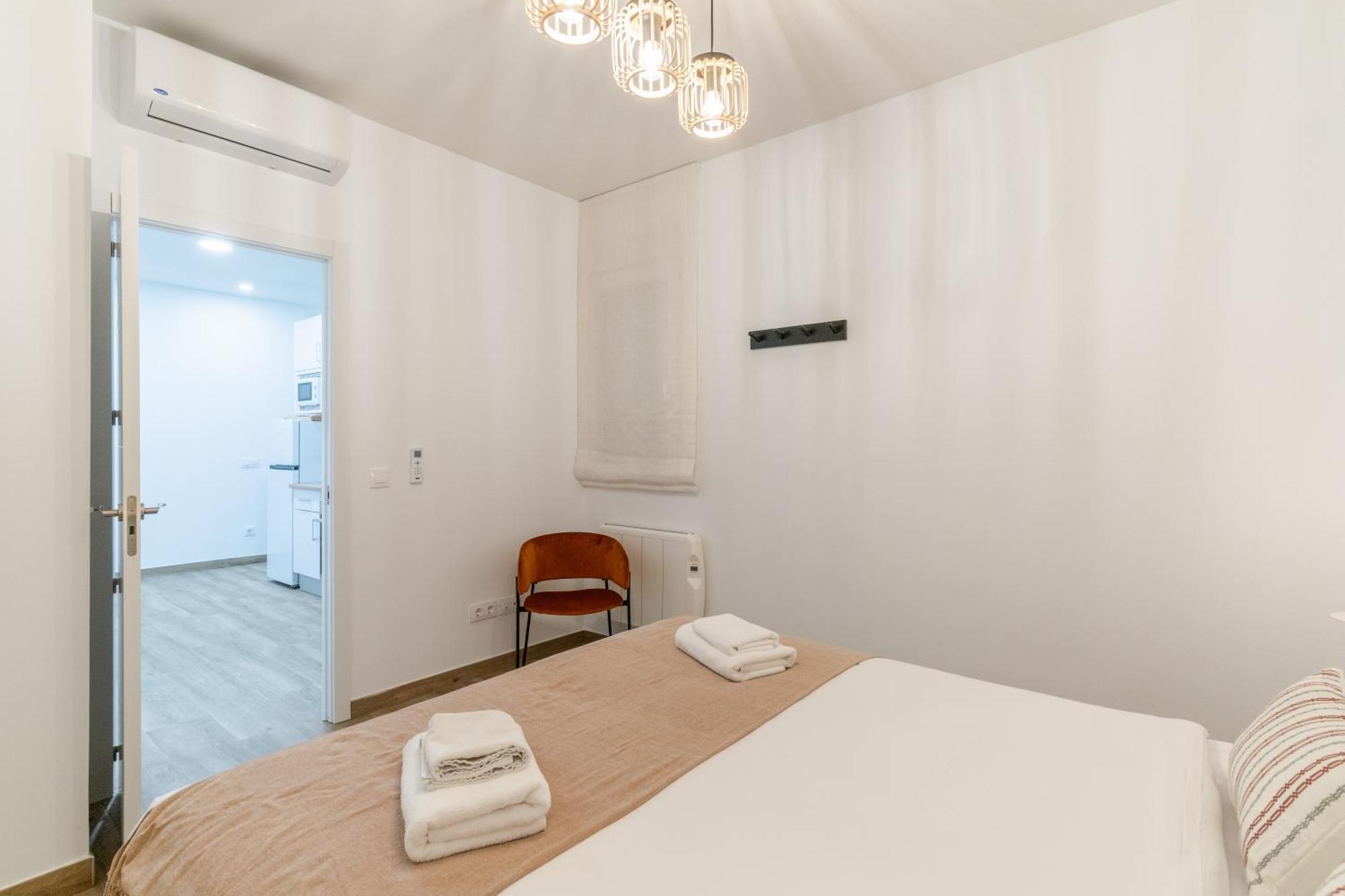 Spacious Modern-2bedrooms 2bathrooms-chamberi Apartment Madrid