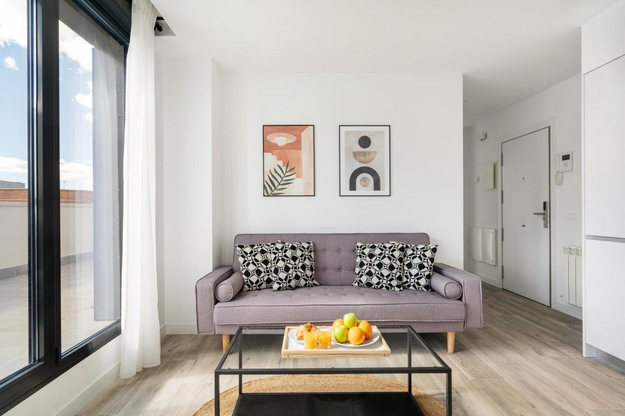 Dobo Homes - Eg13 Madri