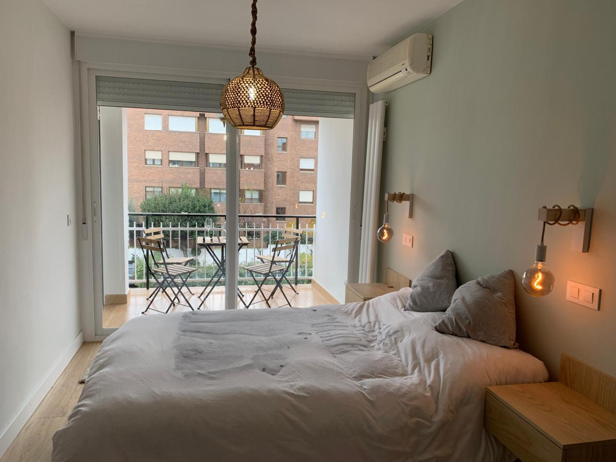 Piso En Arturo Soria 5 Personas Cerca Del Aeropuerto Y De Ifema Apartment Madrid