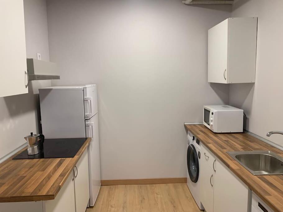 Apartment At 20' By Metro From The Centre Madrid
