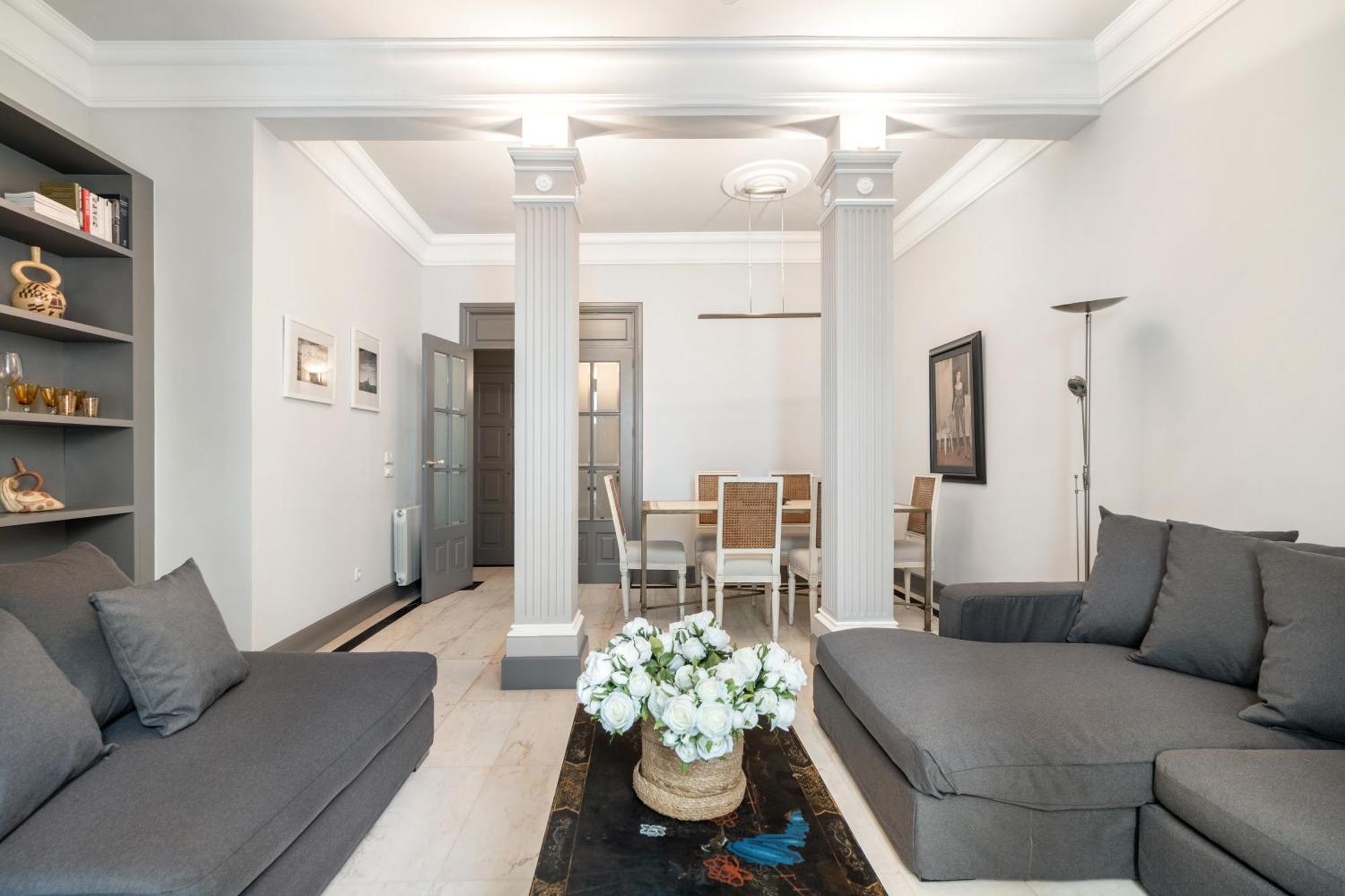 Apartment Art & Chic In Trendy Chueca *