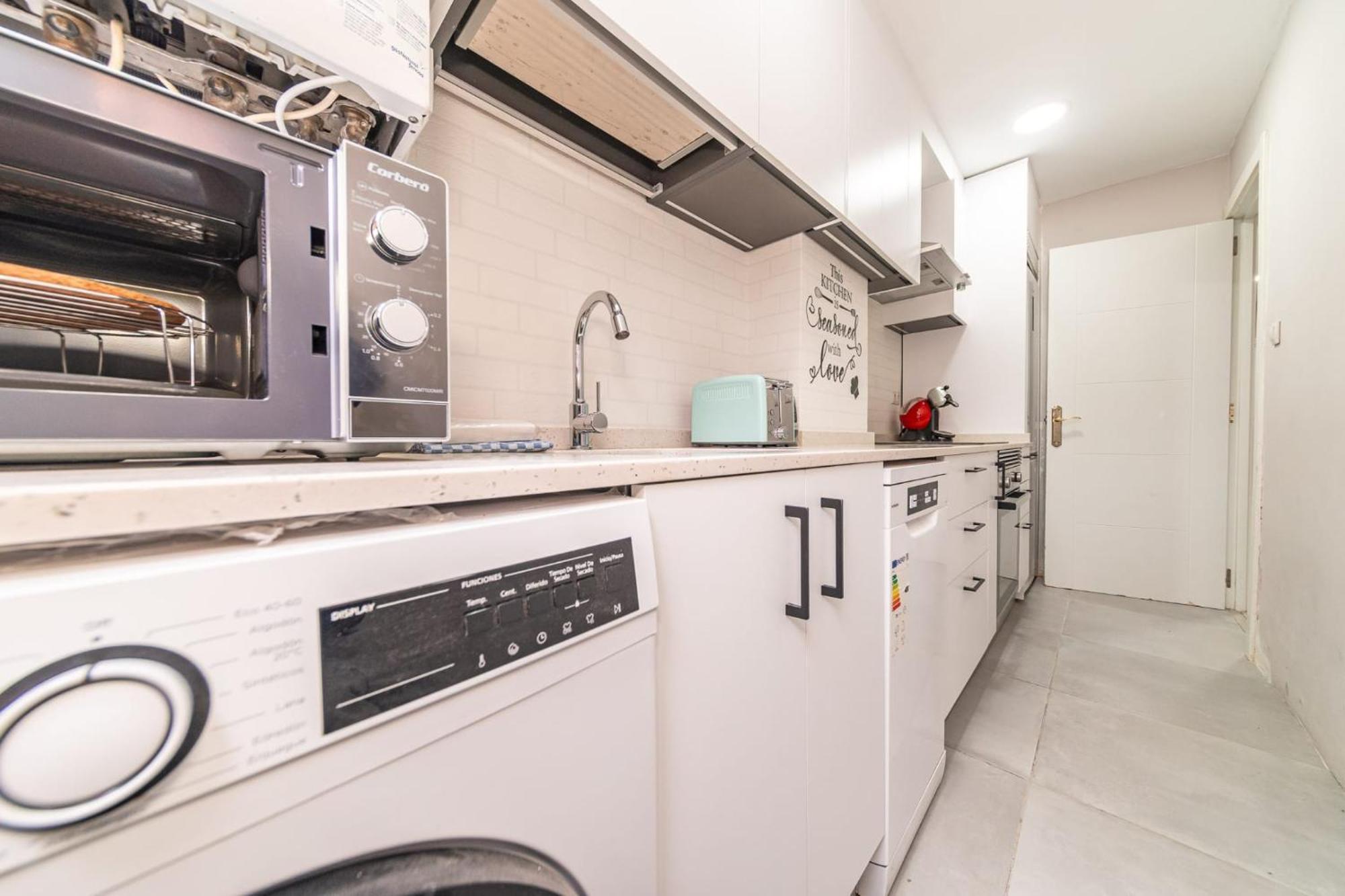 Apartment Elegant 6 Pax In Plaza Eliptica - Sm17