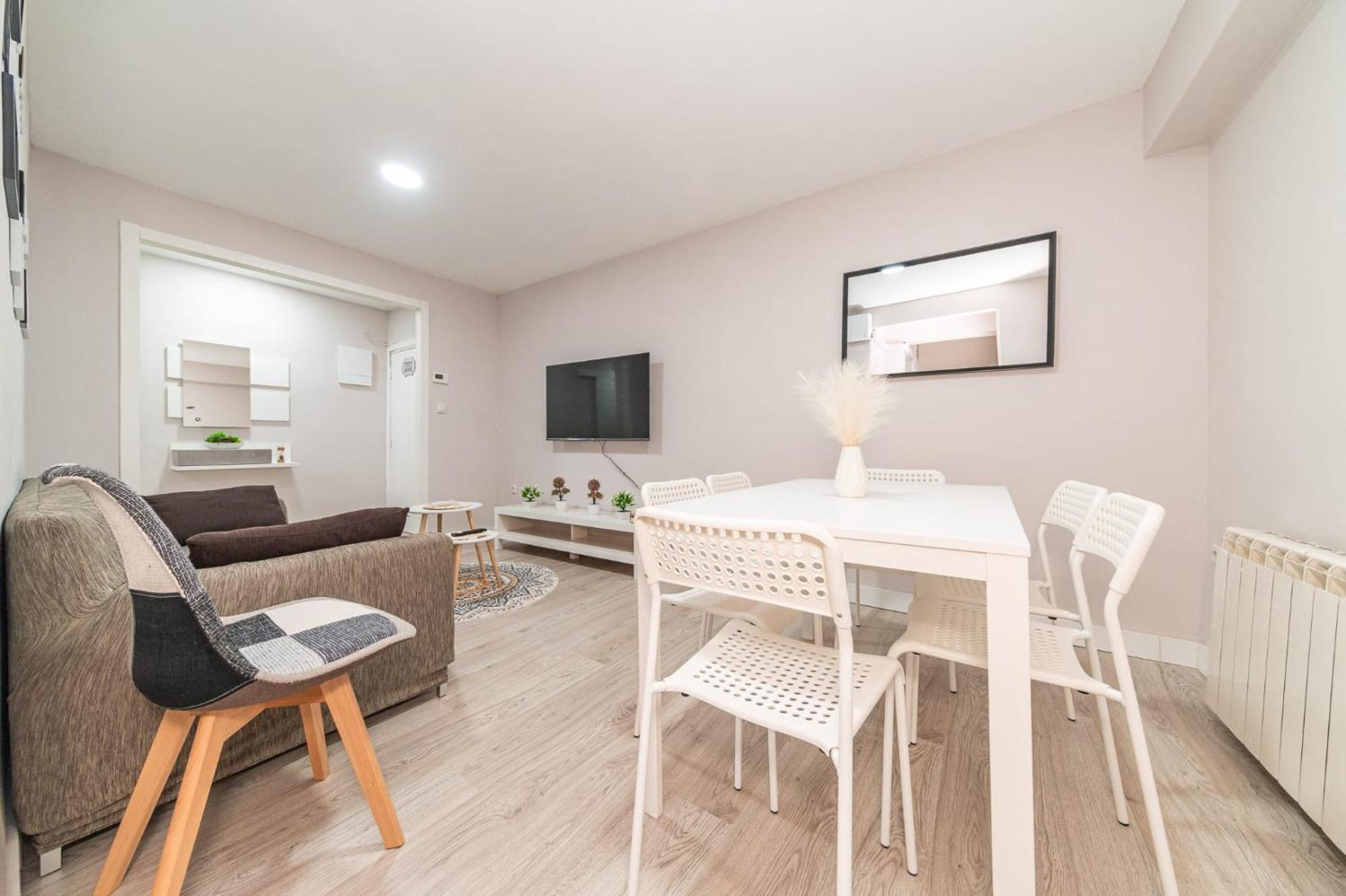 Apartment Elegant 6 Pax In Plaza Eliptica - Sm17
