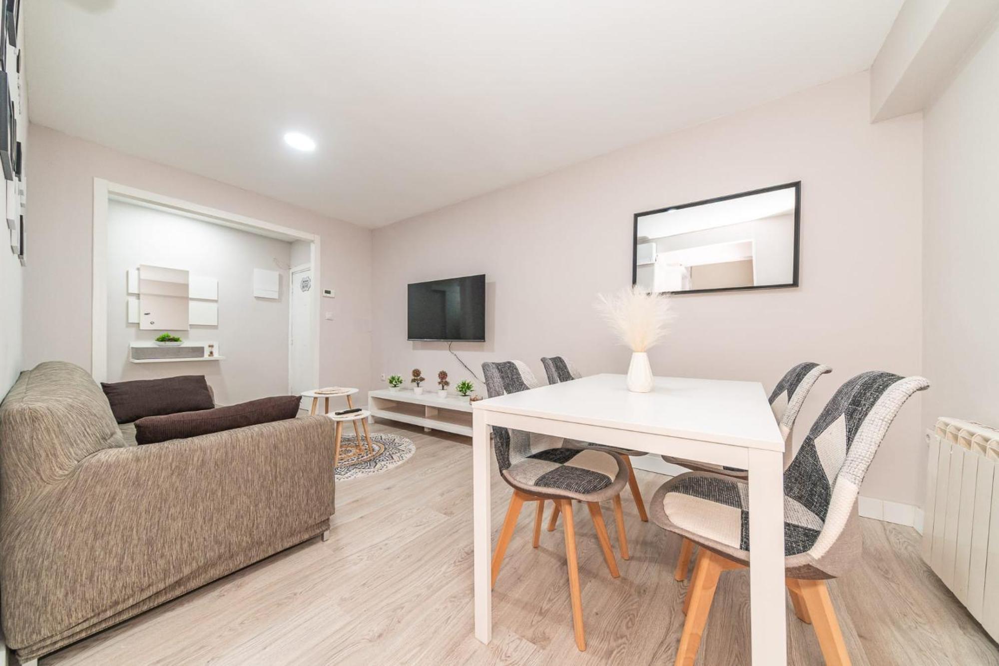 Elegant 6 Pax In Plaza Eliptica - Sm17 Apartment