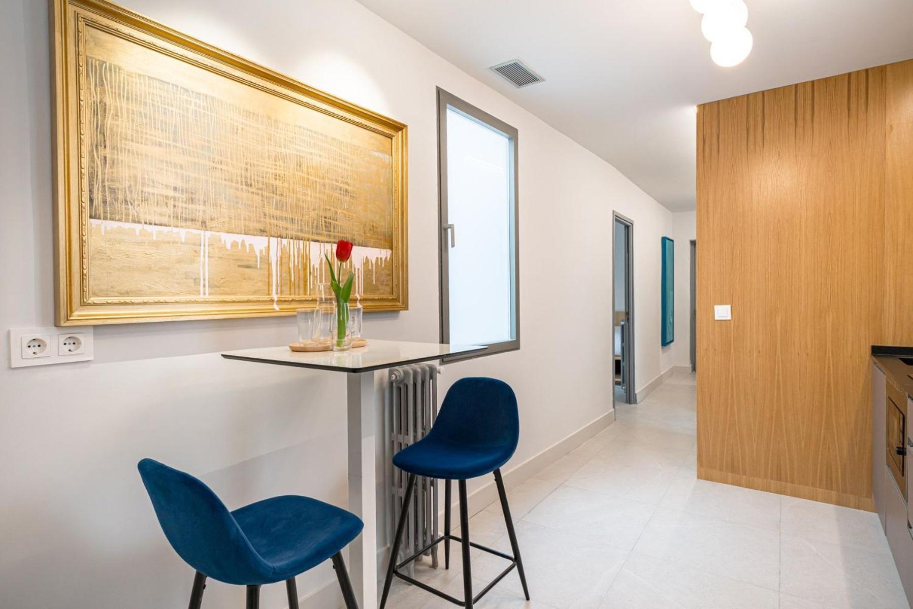 Centric Creative Apartment *