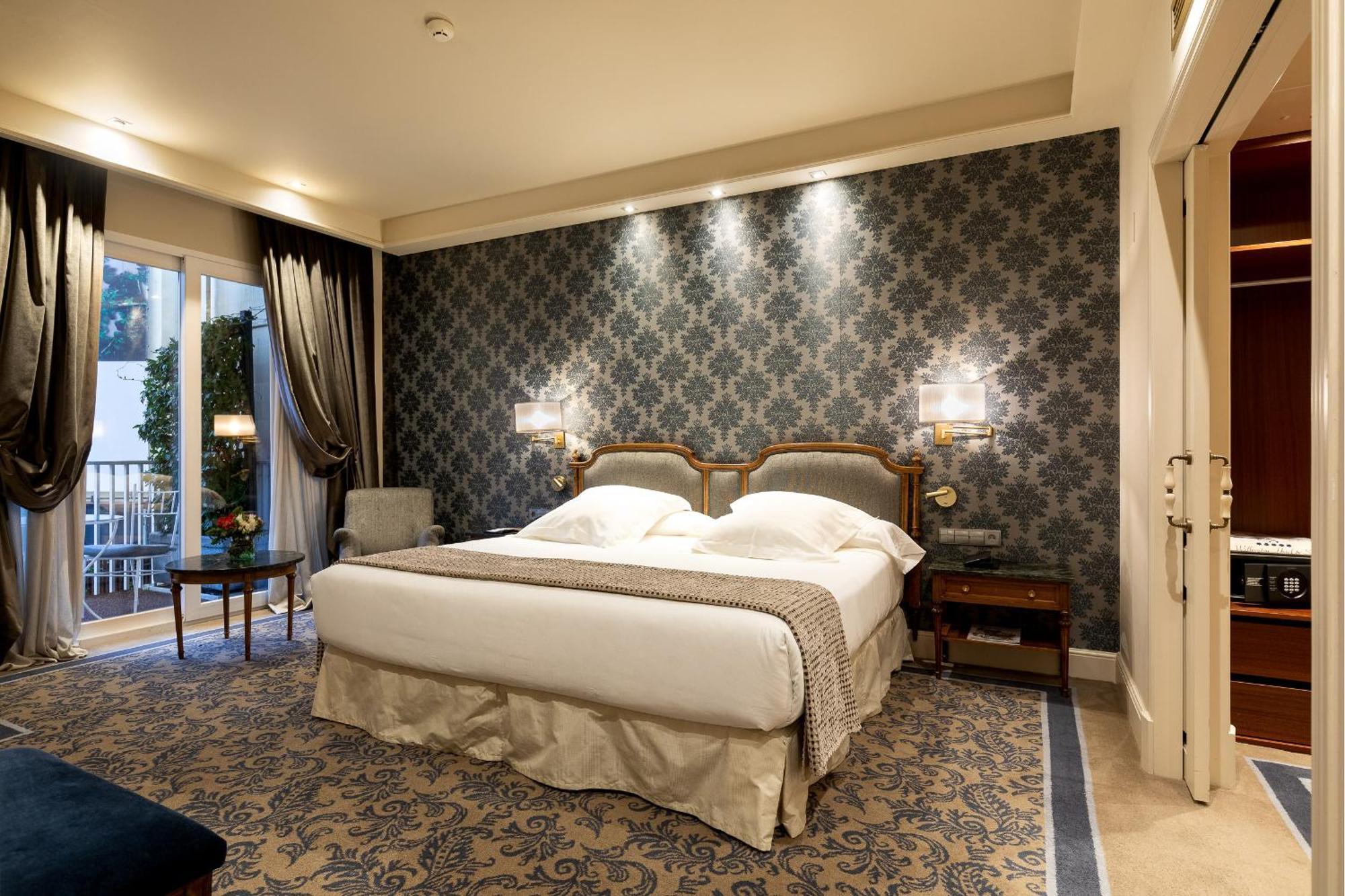 Hotel Wellington &