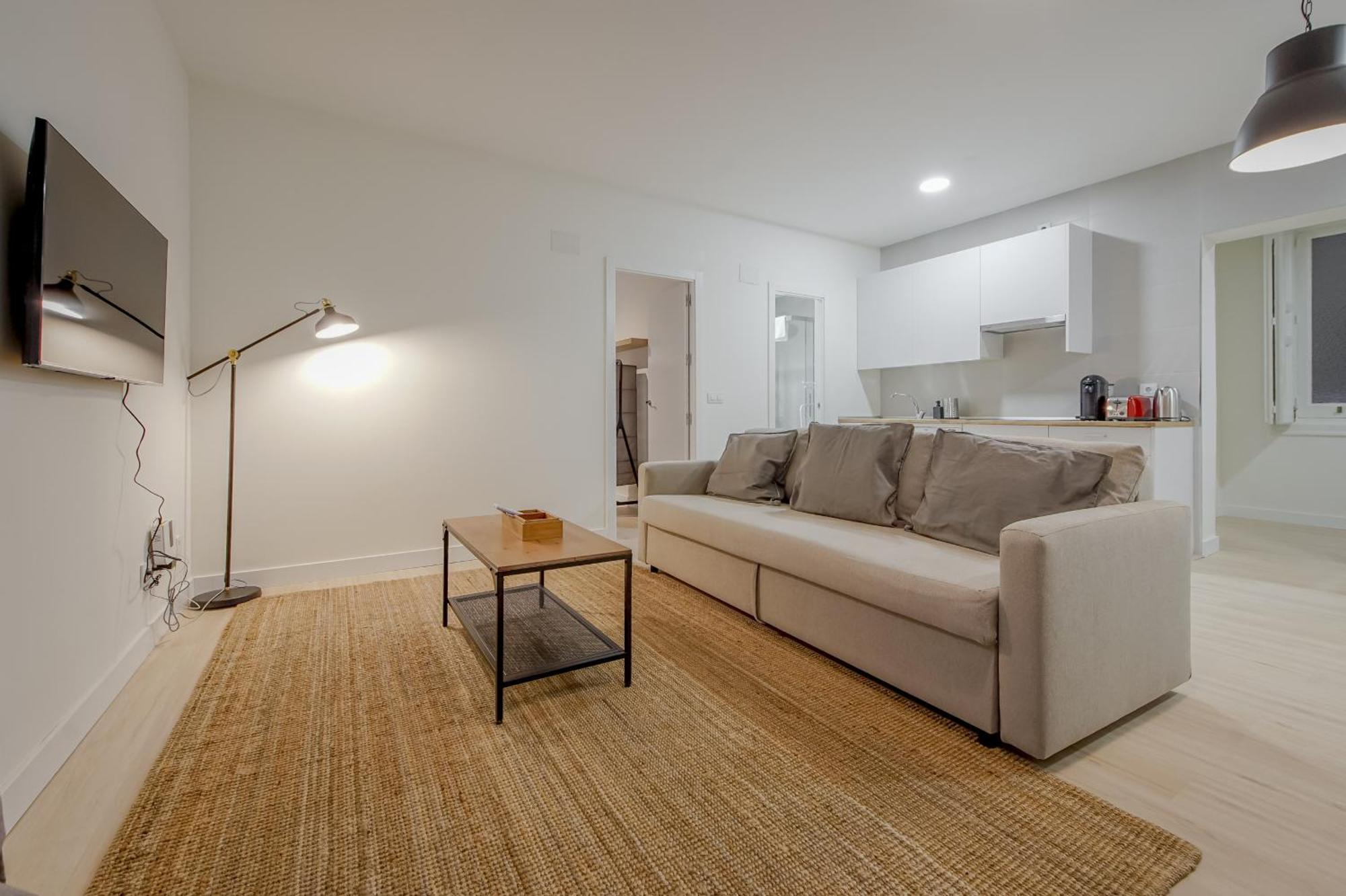 Apartamento Cozy&new 6pax En La Plaza De Tirso - E1