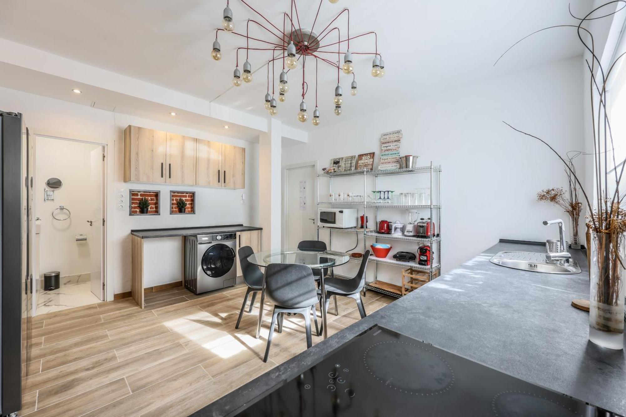 Algaba 28, Amplio Loft En * Madrid