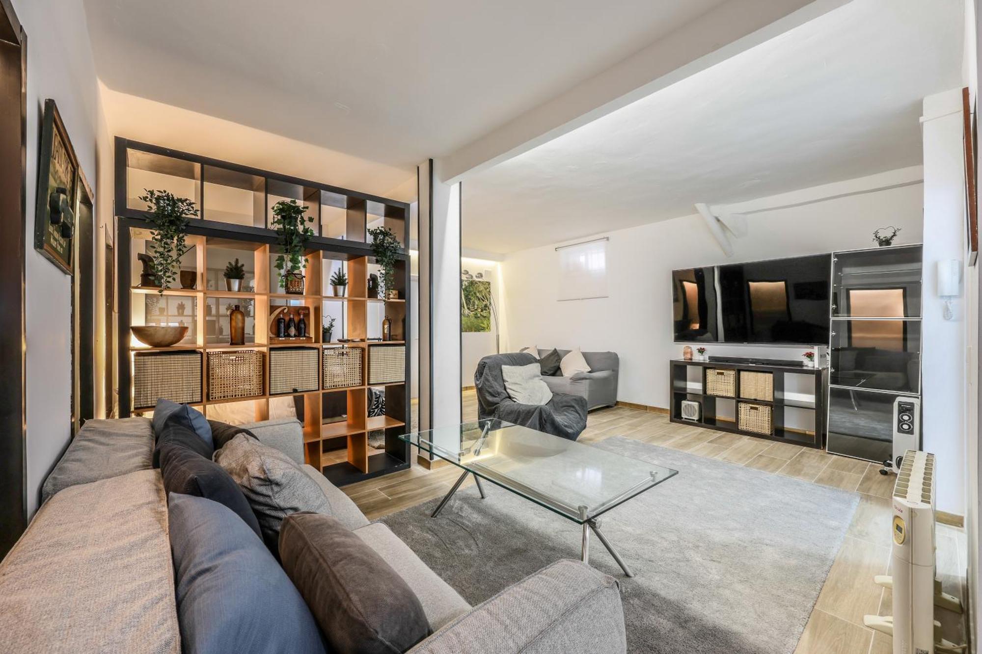 Algaba 28, Amplio Loft En *