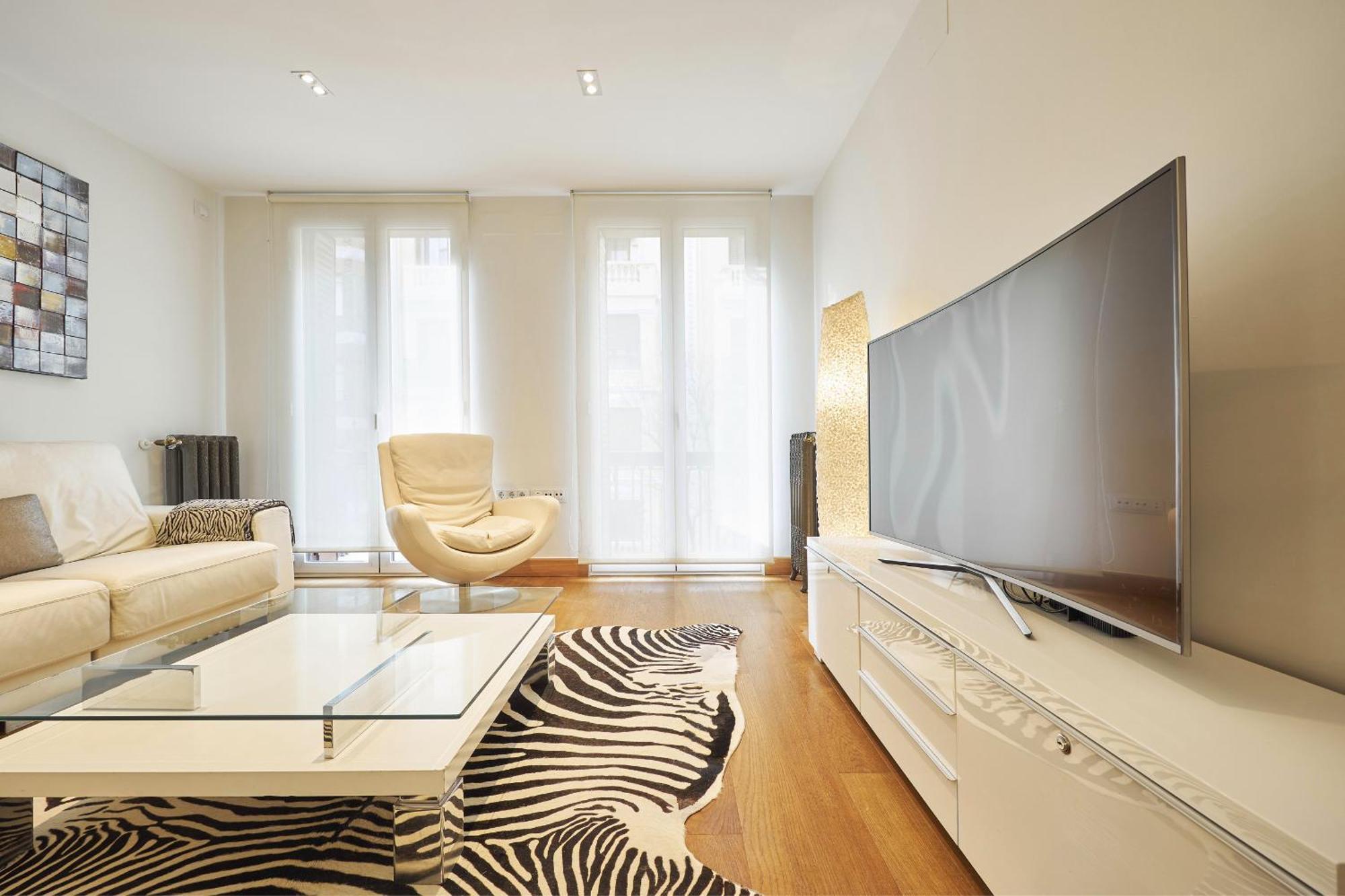 Goya Luxury, By Presidence * Madrid