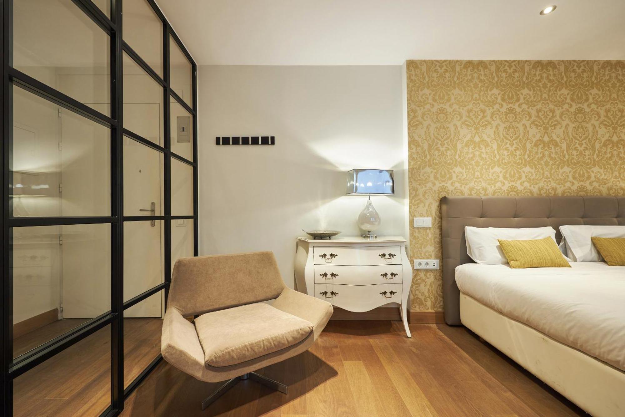 Goya Luxury, By Presidence Apartment Madrid