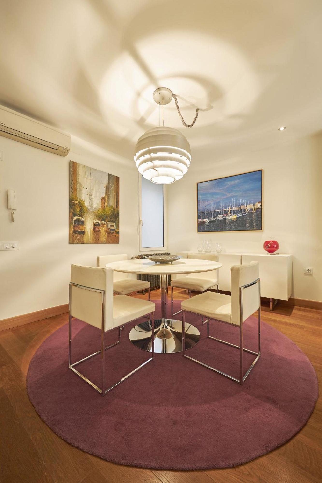 Goya Luxury, By Presidence