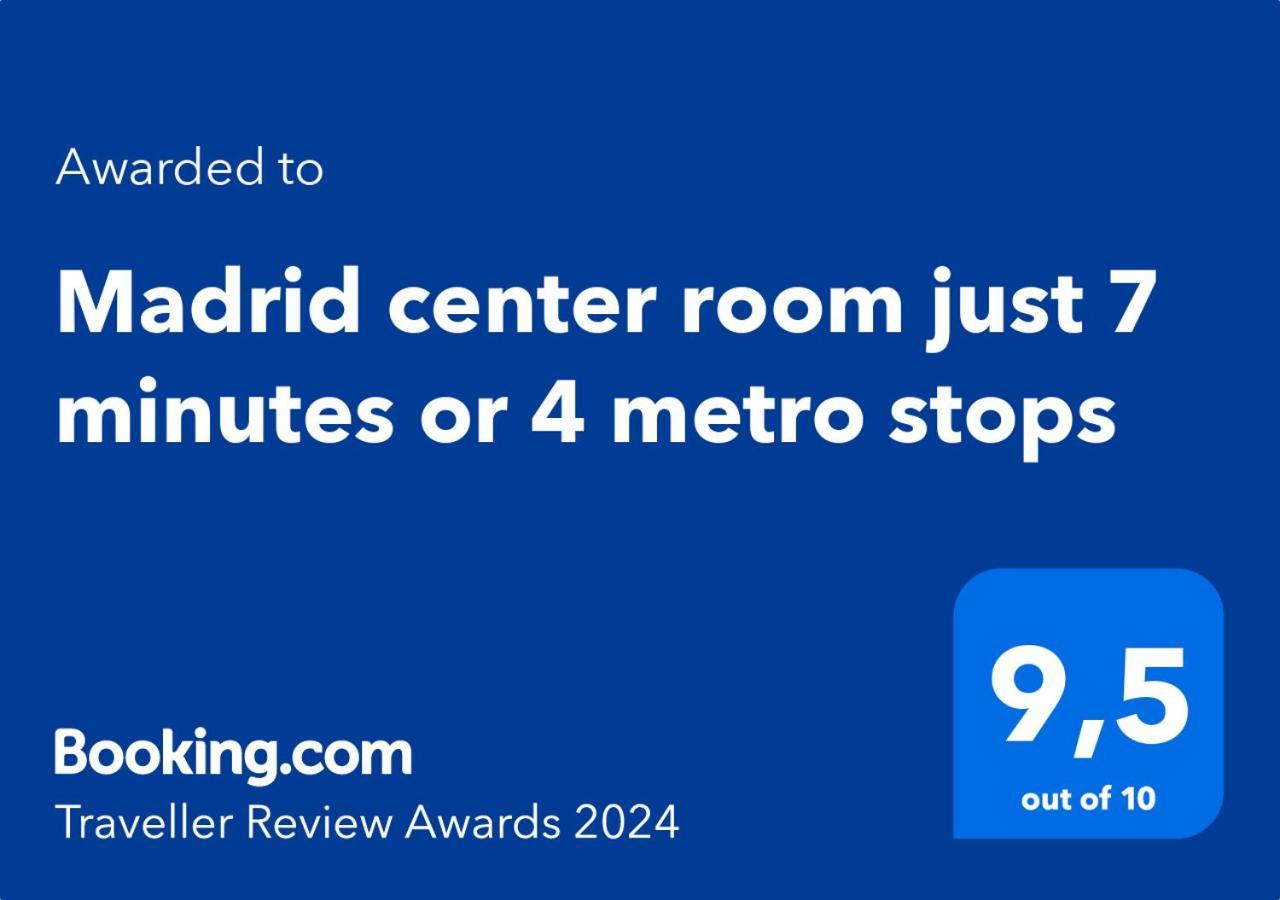 Center Private 7 Minutes Or 4 Metro Stops *
