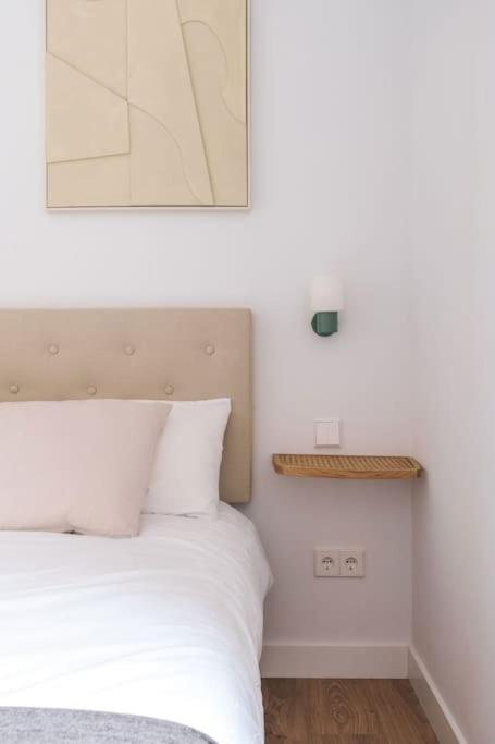 New Luxury Flat Next To Gran Via * Madrid