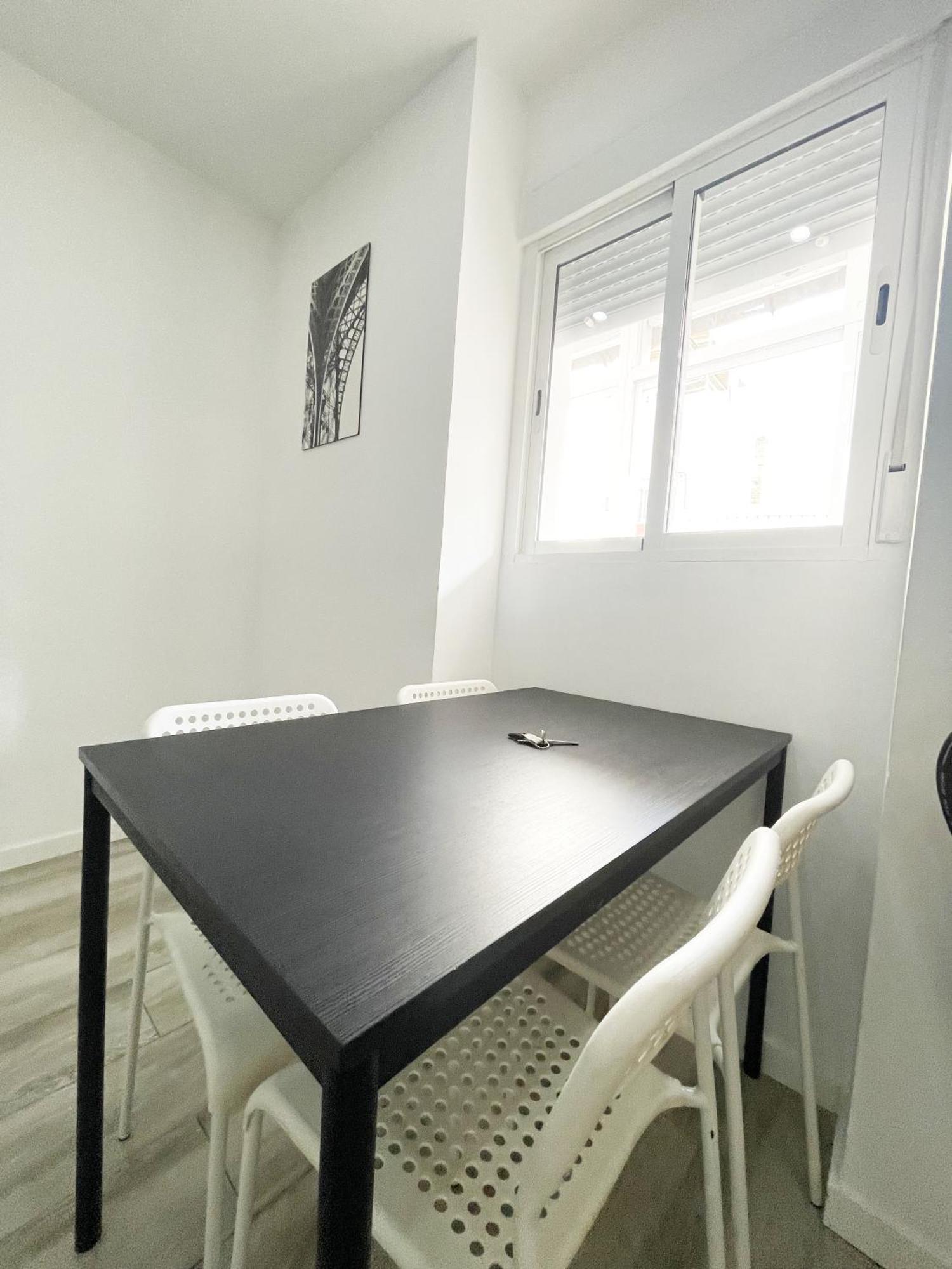 Relax 1min Metro Apartment *