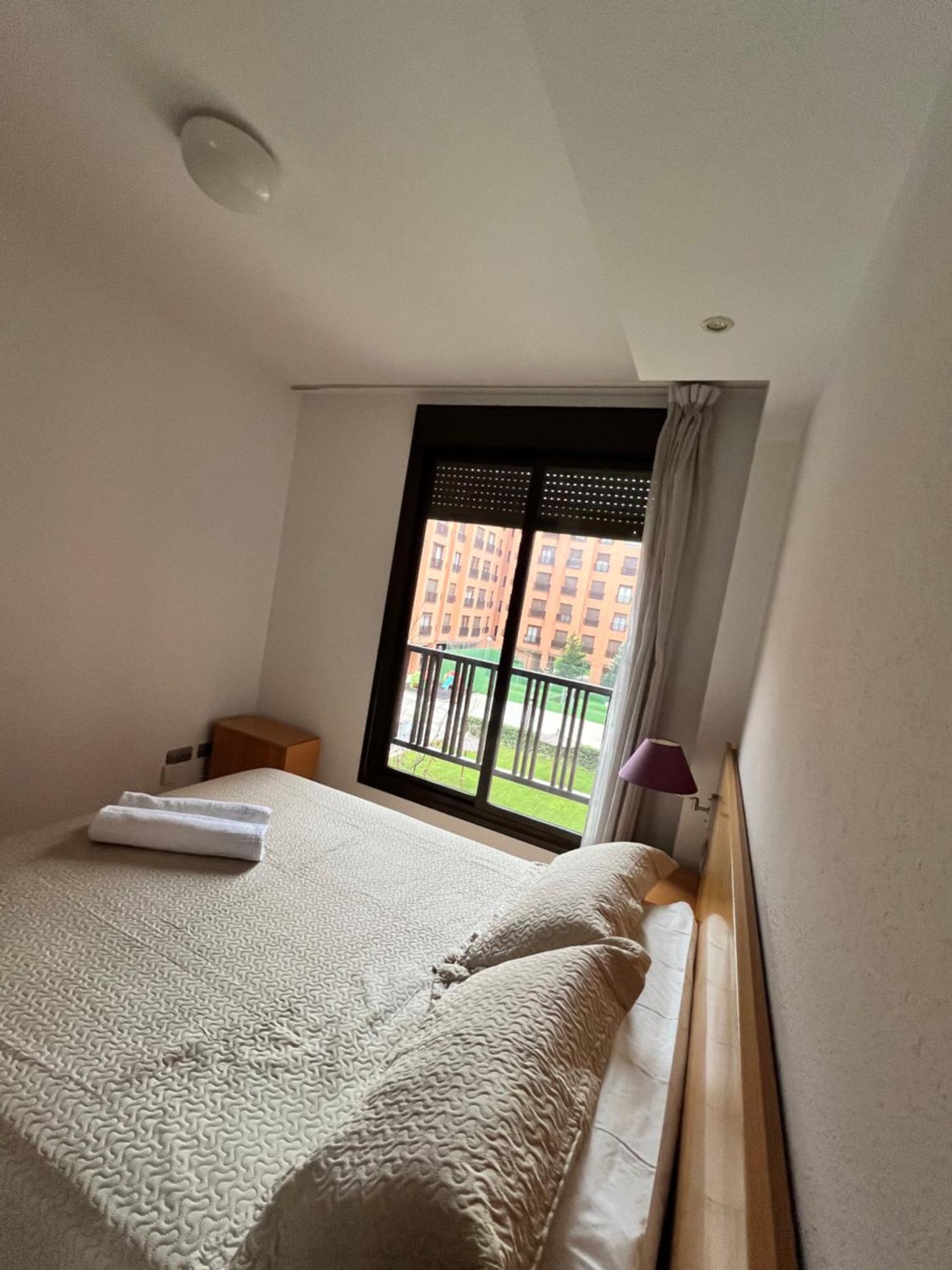 Turistico Plenilunio Suite, Airport, Wanda, Ifema * Madri