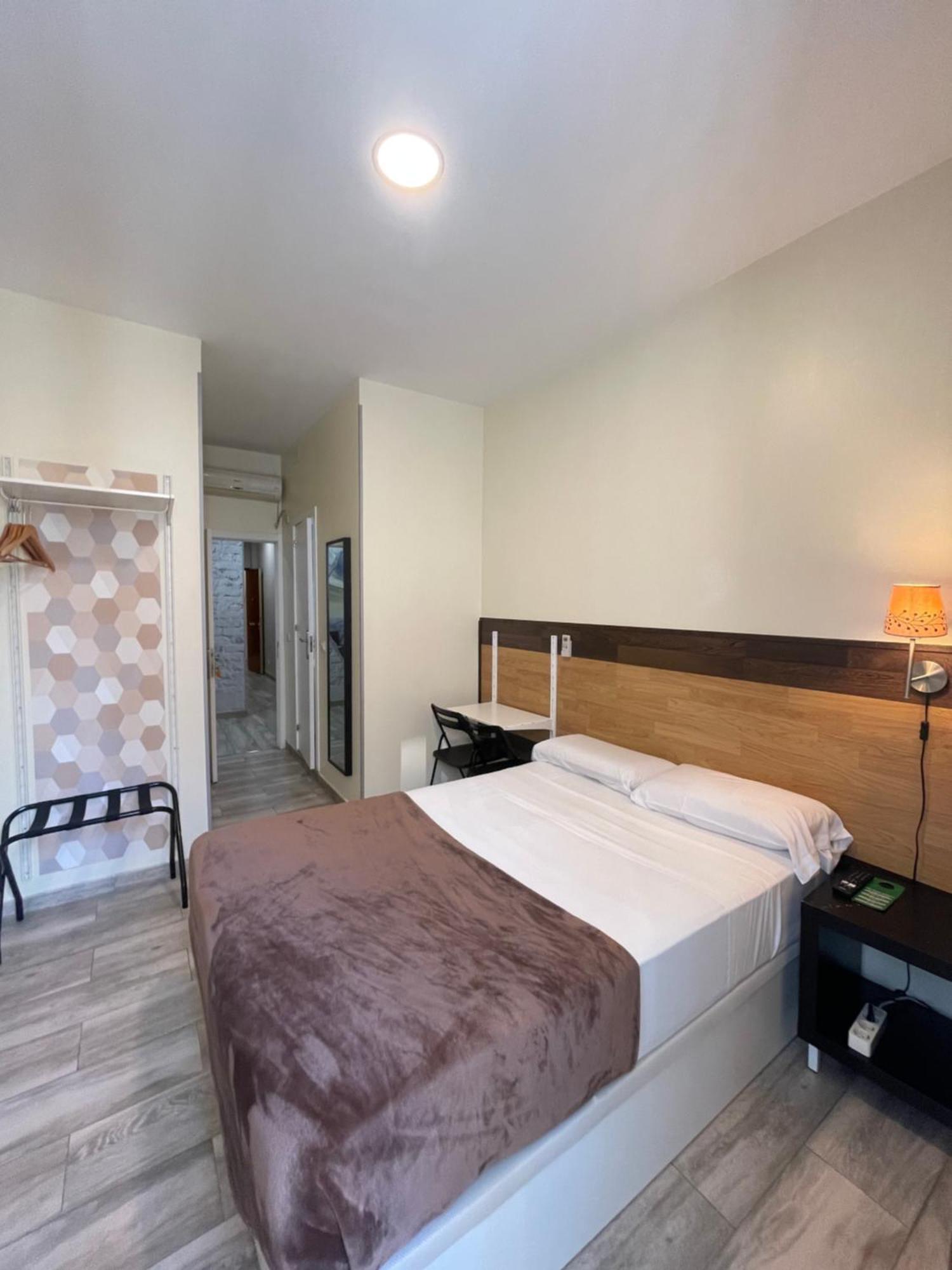 Oliver Guest house