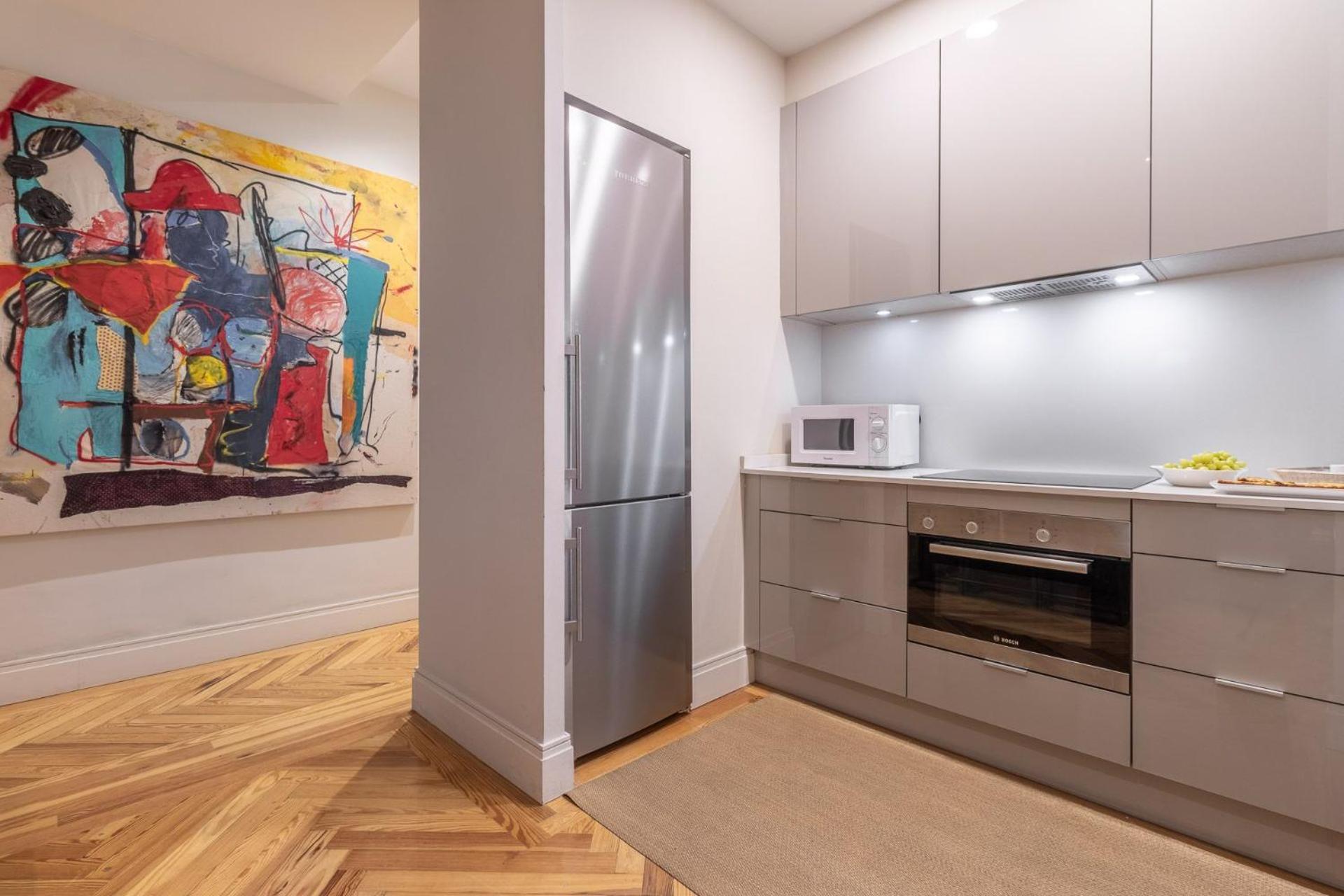 Apartment Charming 4-person In Exclusive Barrio Salamanca Castello Ii