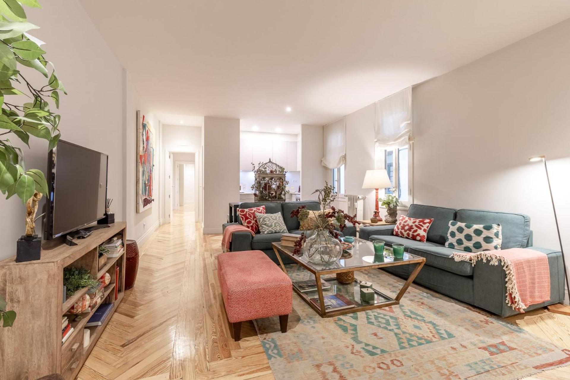 Charming 4-person In Exclusive Barrio Salamanca Castello Ii Apartment Madrid
