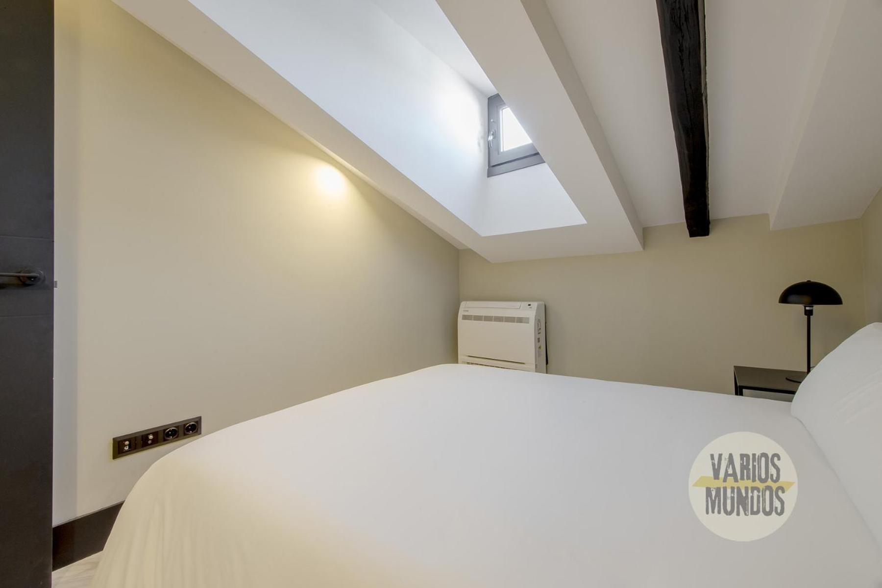 Familiar 5pax En Calle Santa Ana-centro E2 Apartamento Madri