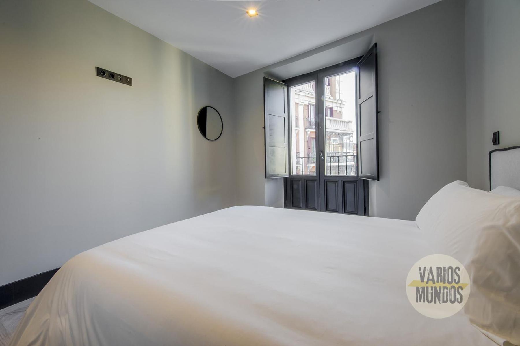 Premium 7pax En Calle Santa Ana-la Latina E2 *