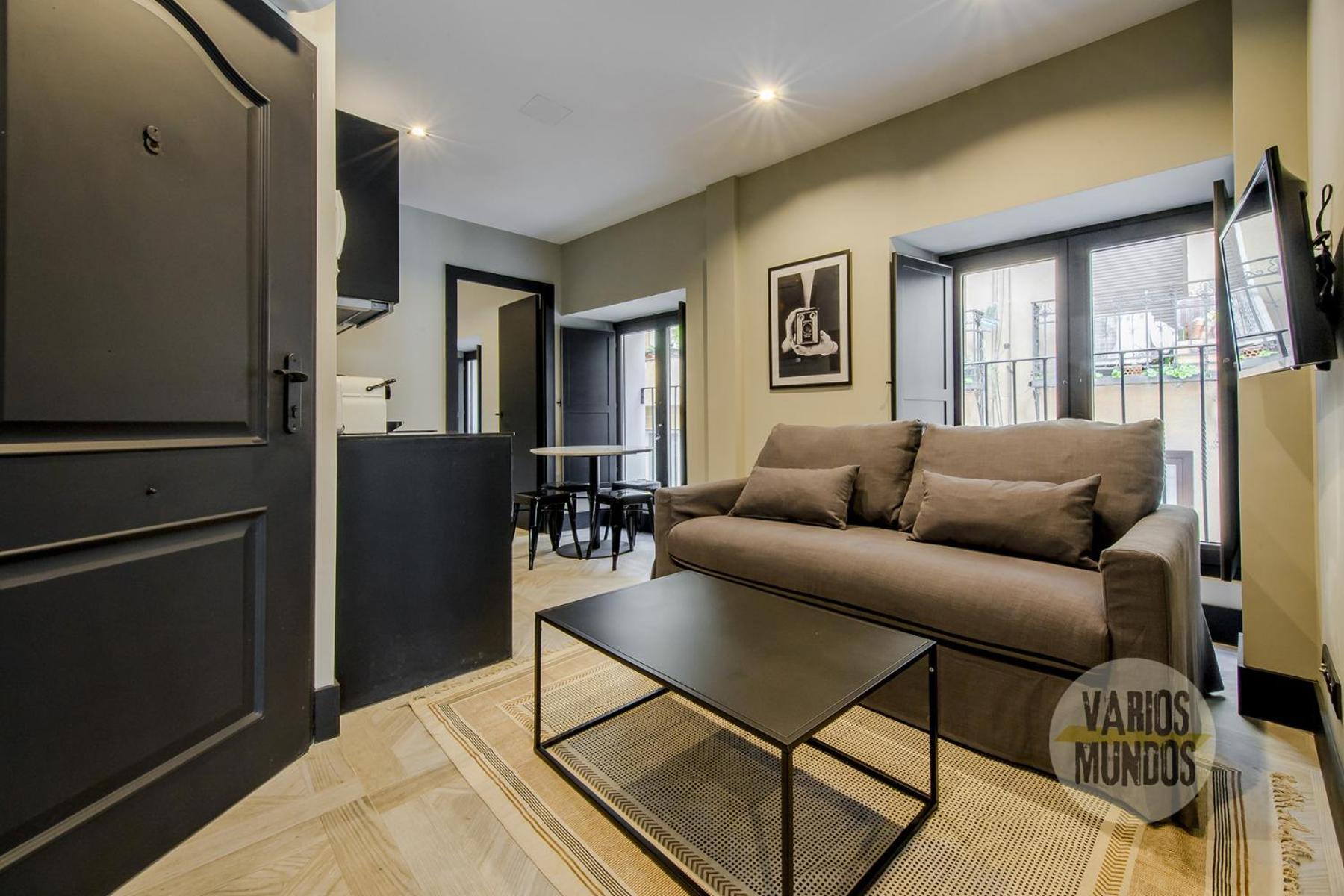 Apartamento Fancy And New 7pax En Santa Ana-la Latina E2