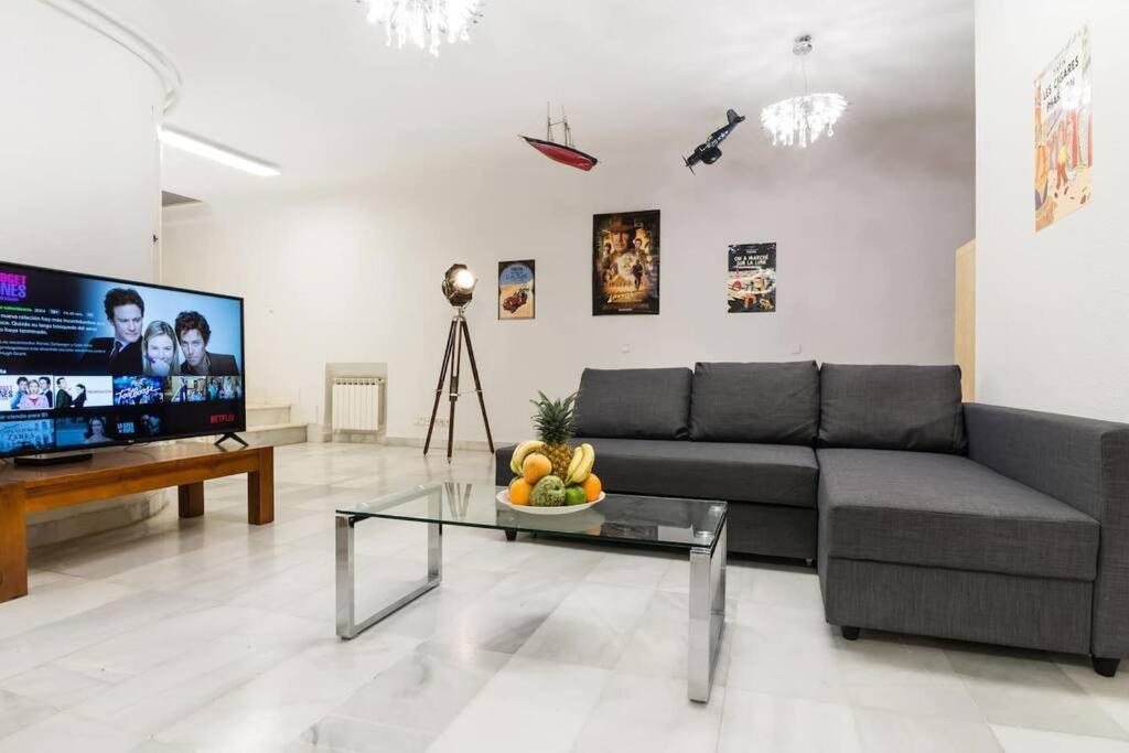 Spacious & Comfortable Flat In Gran Via-sol