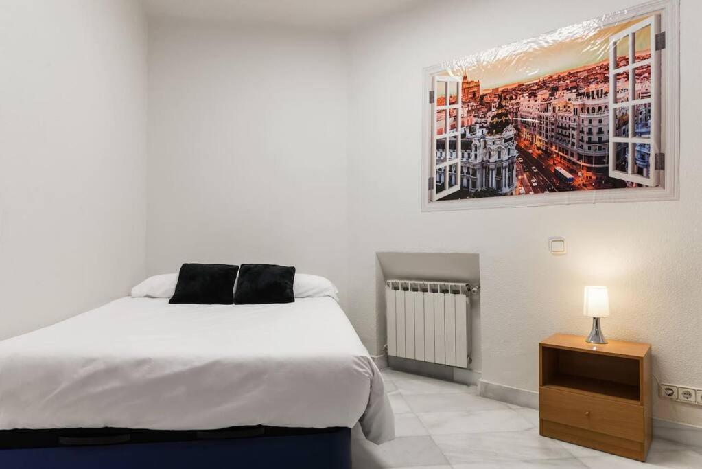 Spacious & Comfortable Flat In Gran Via-sol Apartamento