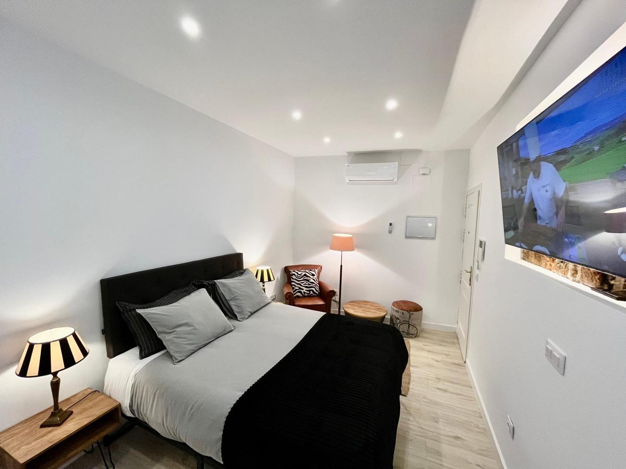 Puerta Del Sol House Apartamento Madri