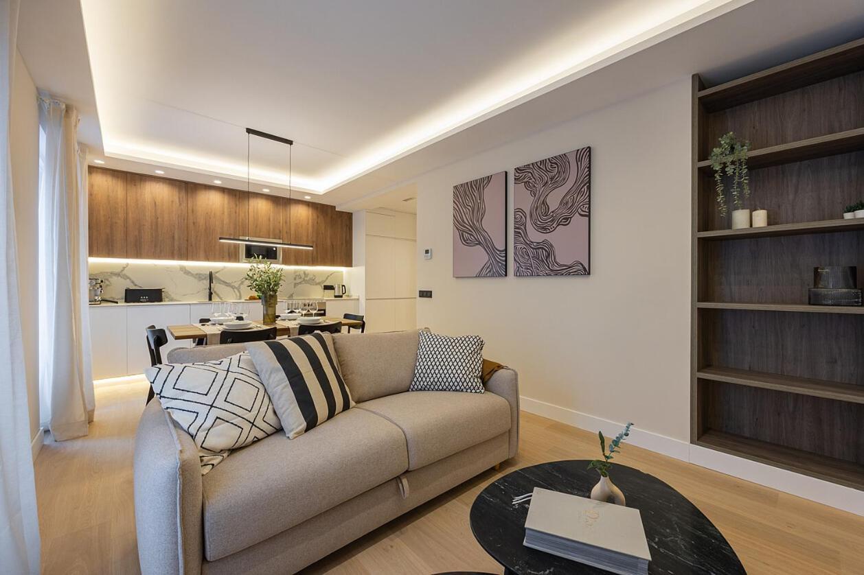 Gran Via Xv Calle De Conchas 4br 4bh Lejlighed Madrid