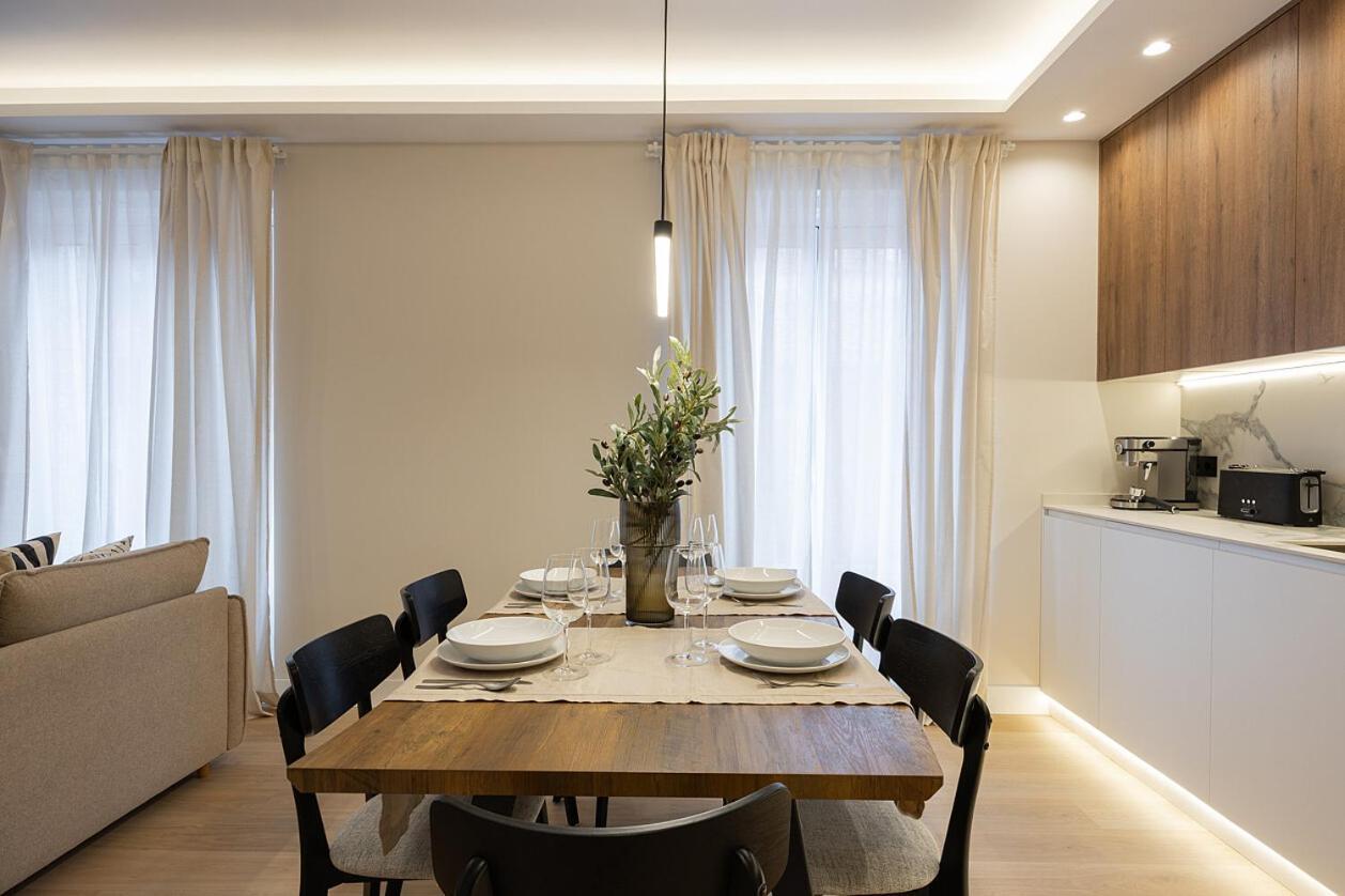 Gran Via Xv Calle De Conchas 4br 4bh Lejlighed Madrid