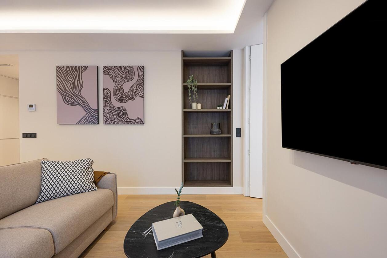 Gran Via Xv Calle De Conchas 4br 4bh Lejlighed *